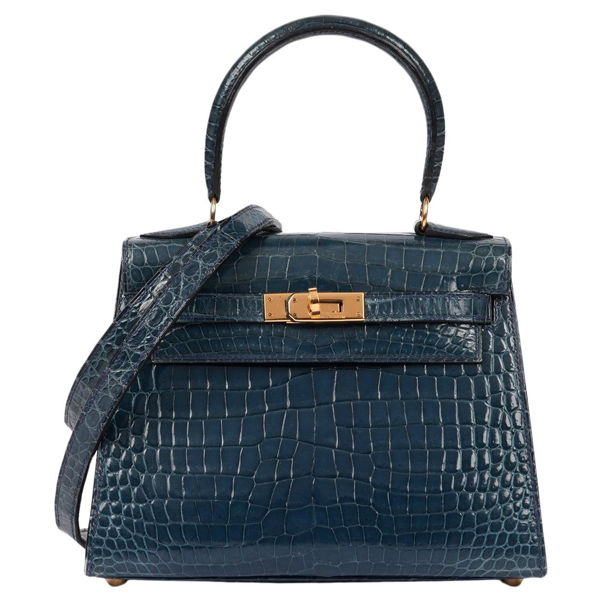 Hermès Bleu Tempete Cuir de crocodile Porosus brillant Vintage Kelly 20cm Sellier en vente