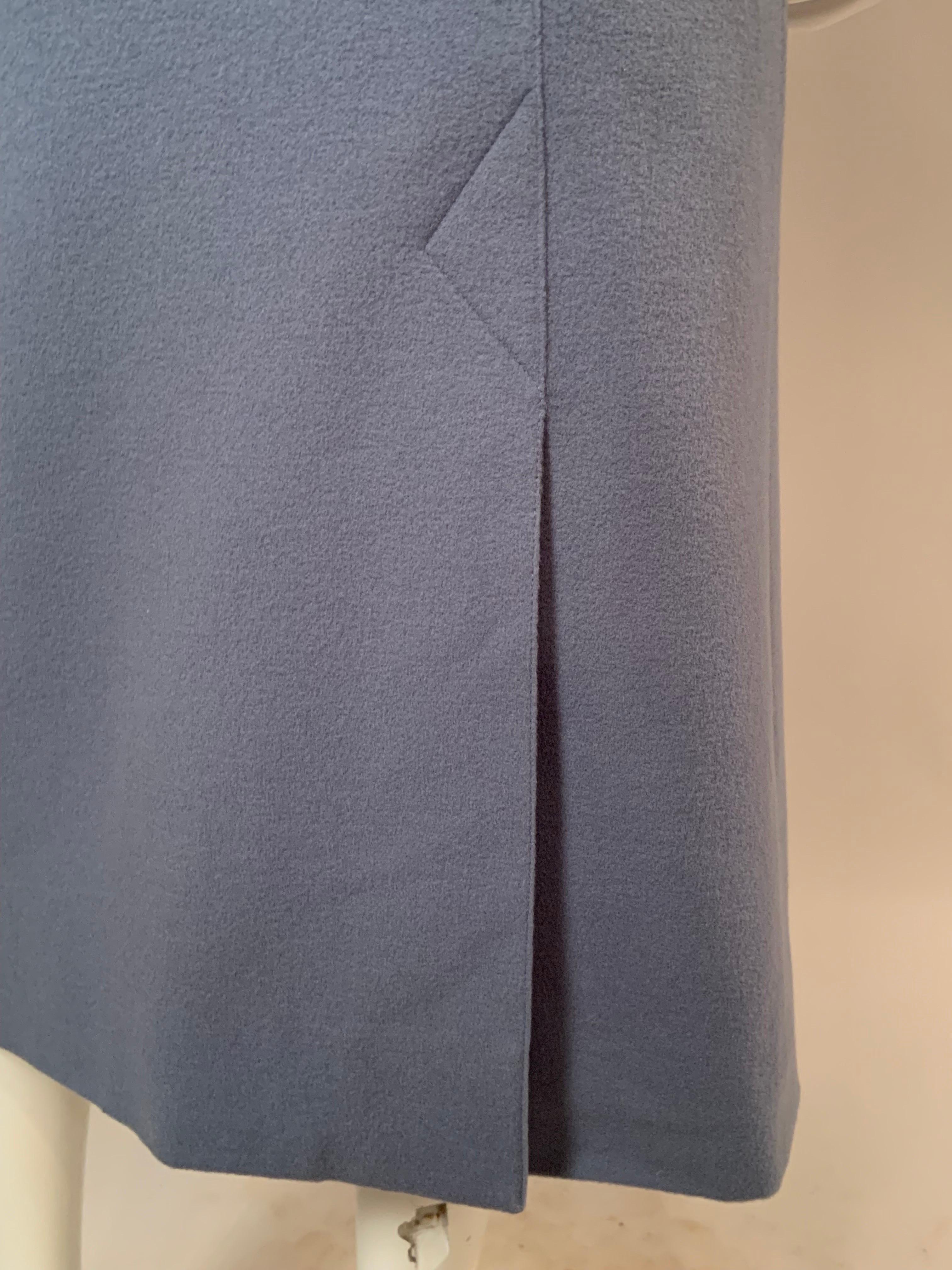 Hermes Blue Wool Skirt with Leather and Gold Tone Closure For Sale 5