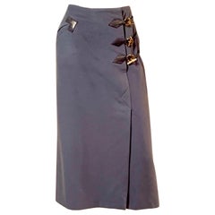 Gonna Hermes in lana blu con chiusura in pelle e oro