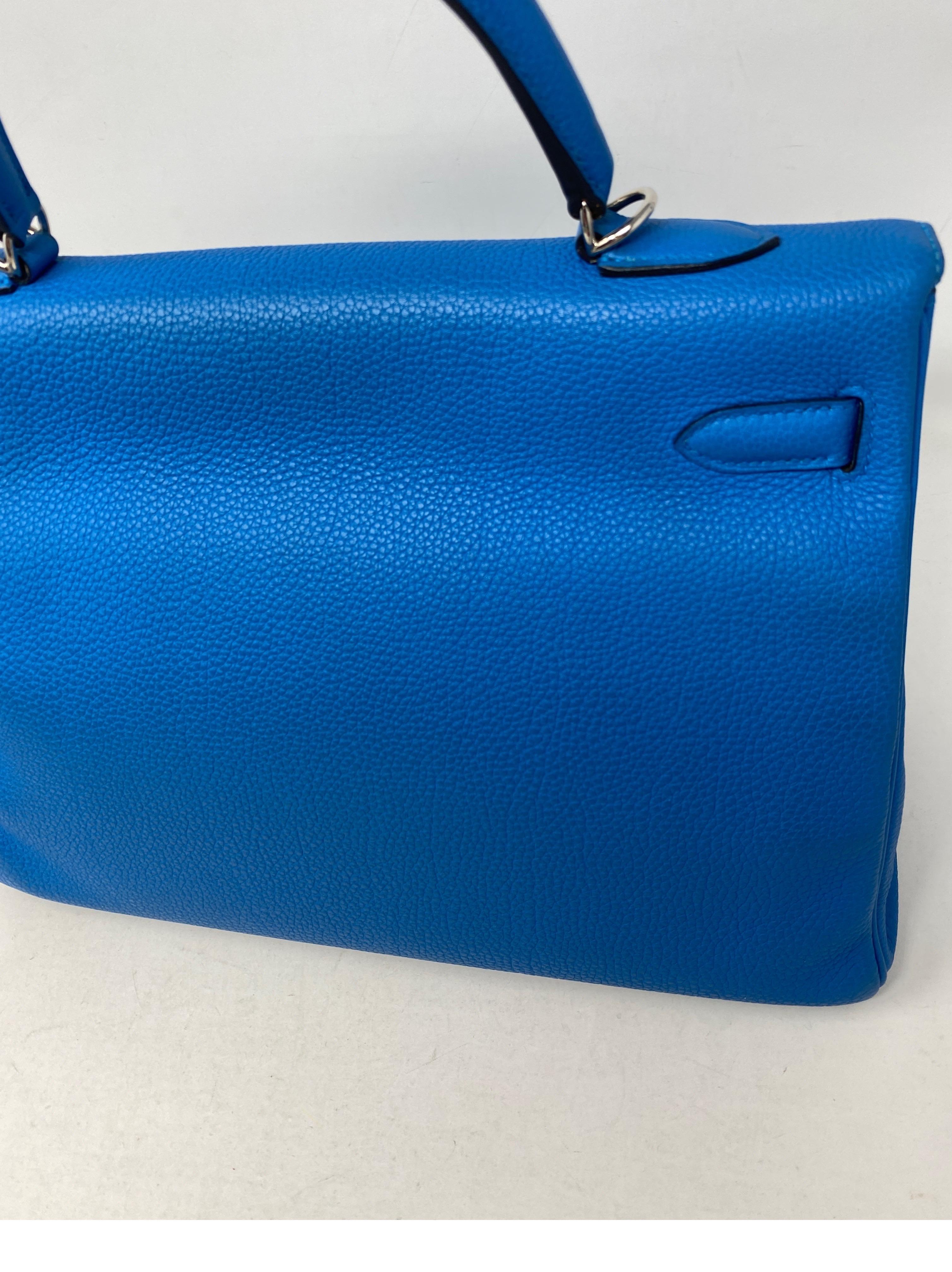 Hermes Blue Zanzibar Kelly 35 Bag  In Excellent Condition In Athens, GA