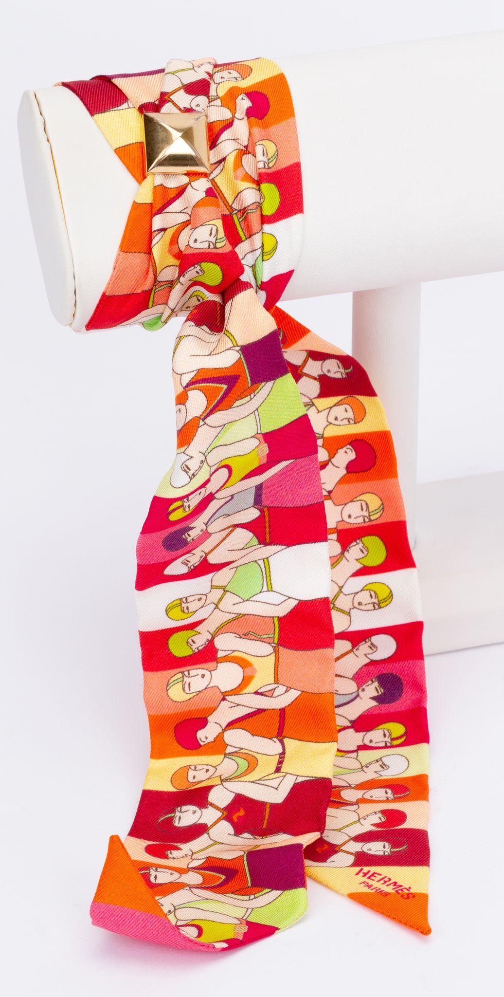 Hermès BN Swimmers Twilly Con Medor In condizioni Nuovo in vendita a West Hollywood, CA