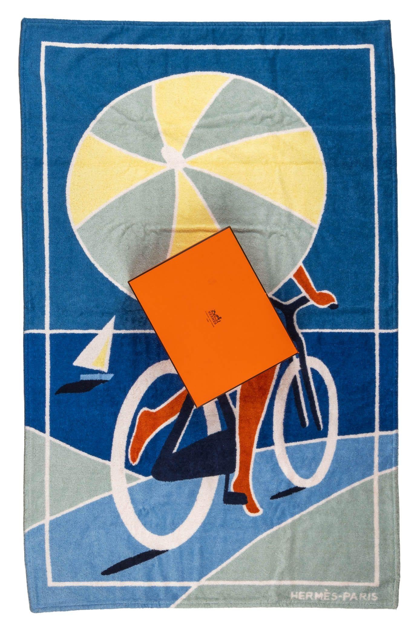 Hermès BNIB Bicycle Blue Beach Towel In New Condition In West Hollywood, CA