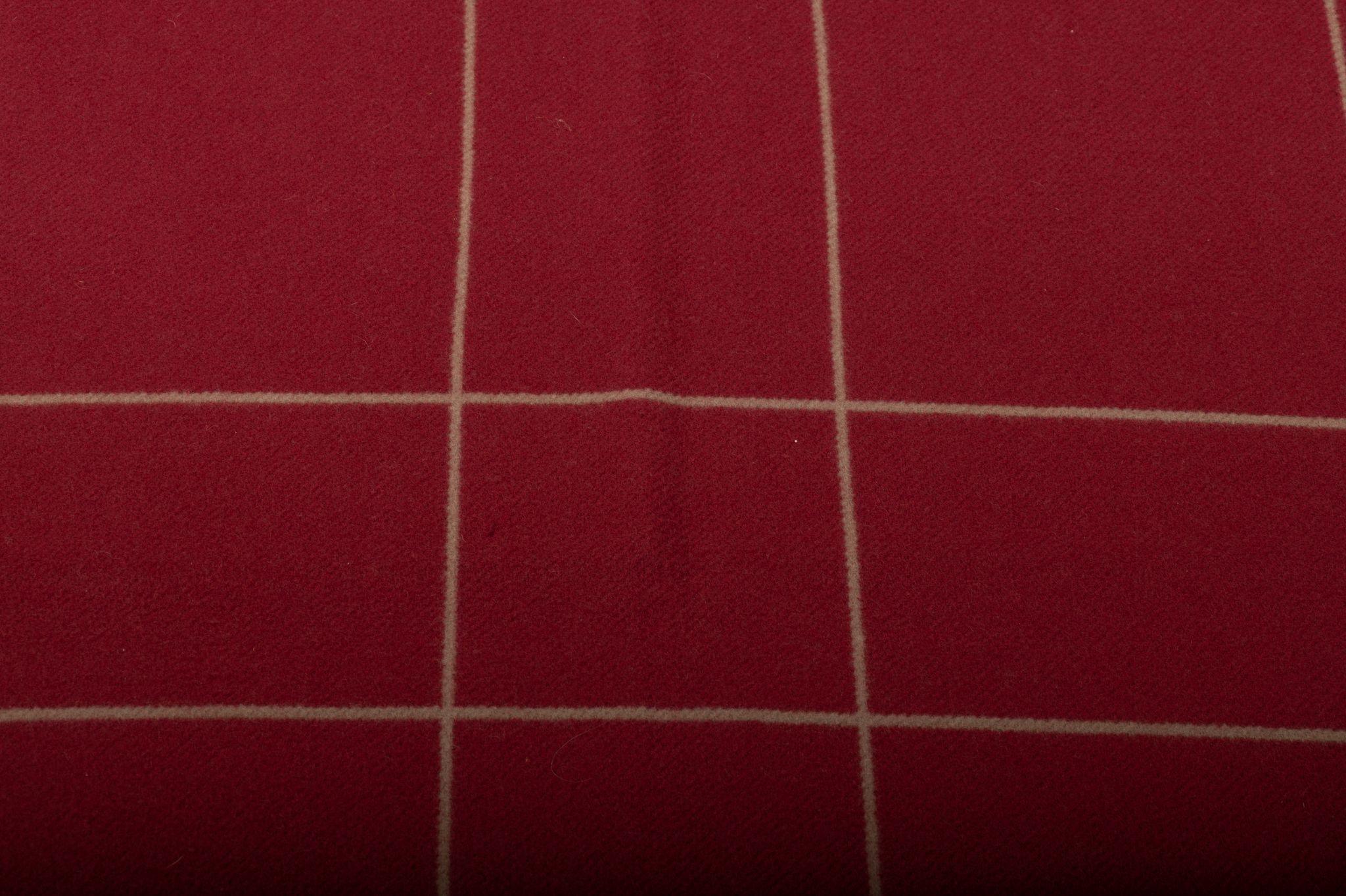 Marrone Coperta Hermes BNIB Etoupe Red Avalon in vendita