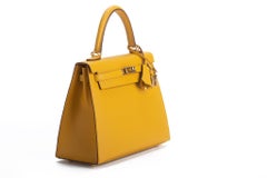 Hermes BNIB Kelly 25 Jaune Ambre Sellier Epsom