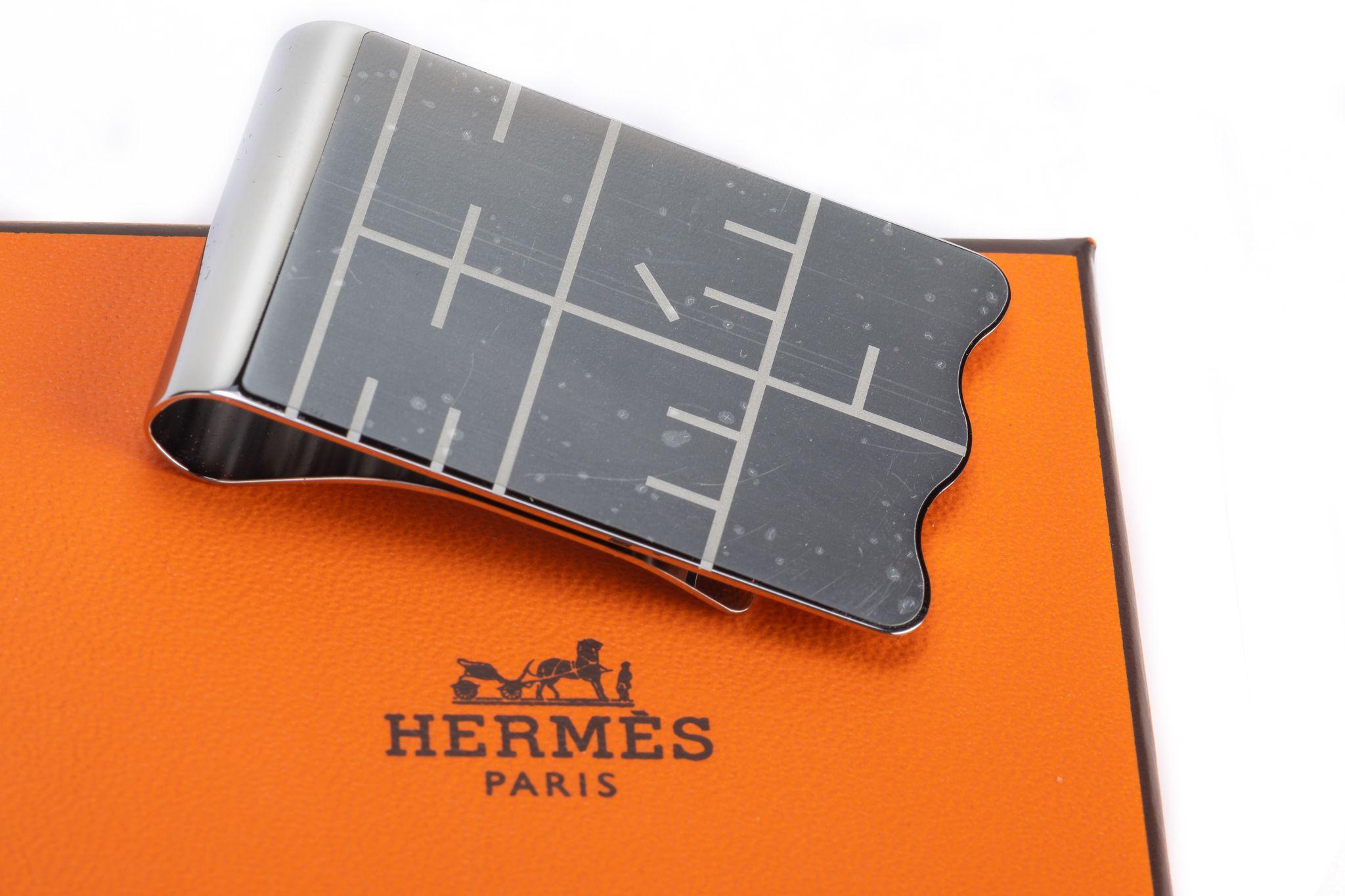 Orange Hermes BNIB Palladium Money Clip en vente