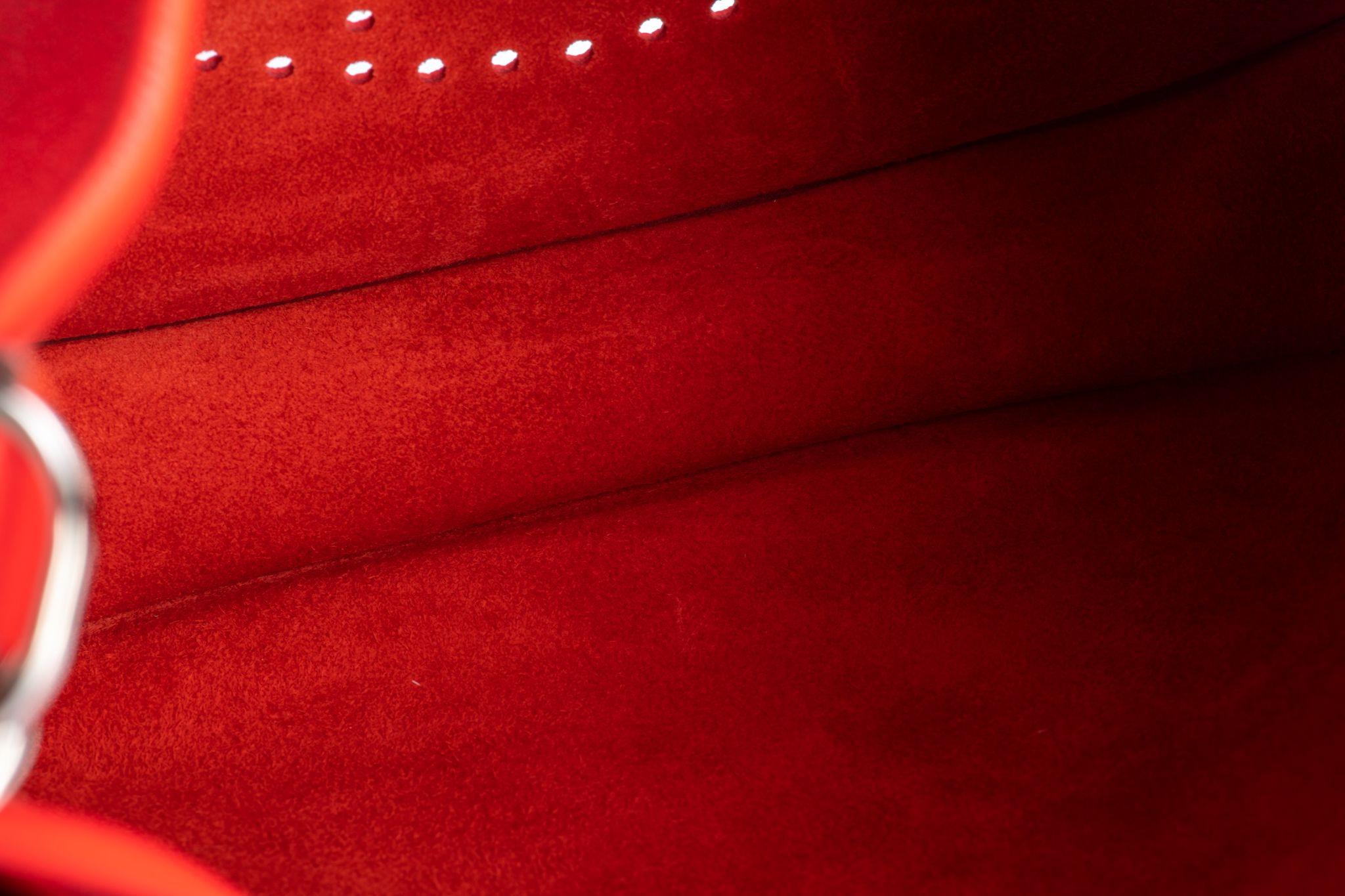 Hermès BNIB Rouge de Coeur Evelyne PM 2