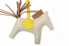 Hermès BNIB SM Rodeo Charm Craie