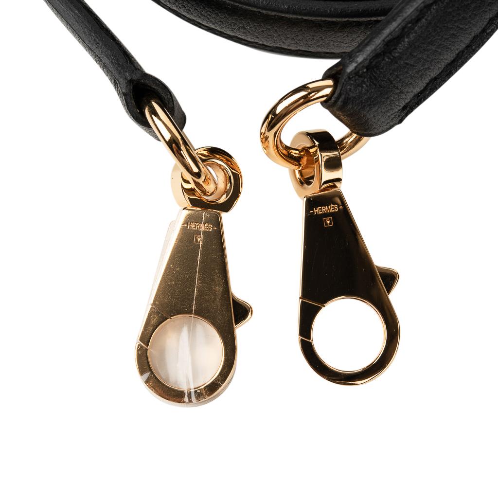 Hermès - Sac Bolide 1923 Taurillon Novillo en cuir noir avec accessoires dorés en vente 3