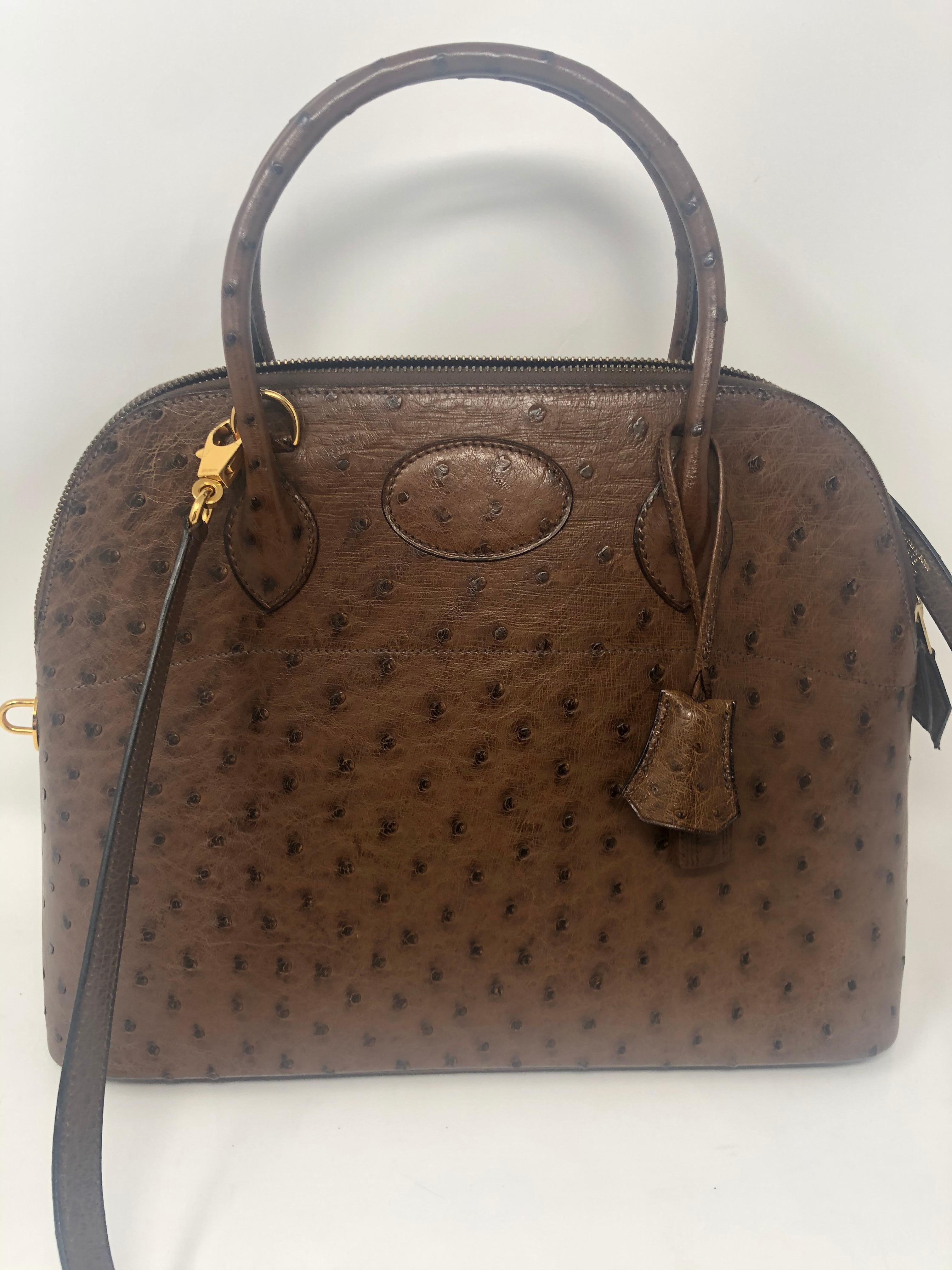 Hermes Bolide 31 Ostrich Leather Bag. Beautiful Ostrich leather in excellent conditon. Interior clean and unused. Cleaned and taken to Hermes for spa treatment. New owner will receive the receipt. Guaranteed authentic. 