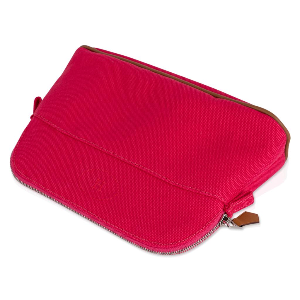 Hermes Bolide Travel Case / Pouch Medium Model Hibiscus New In New Condition For Sale In Miami, FL