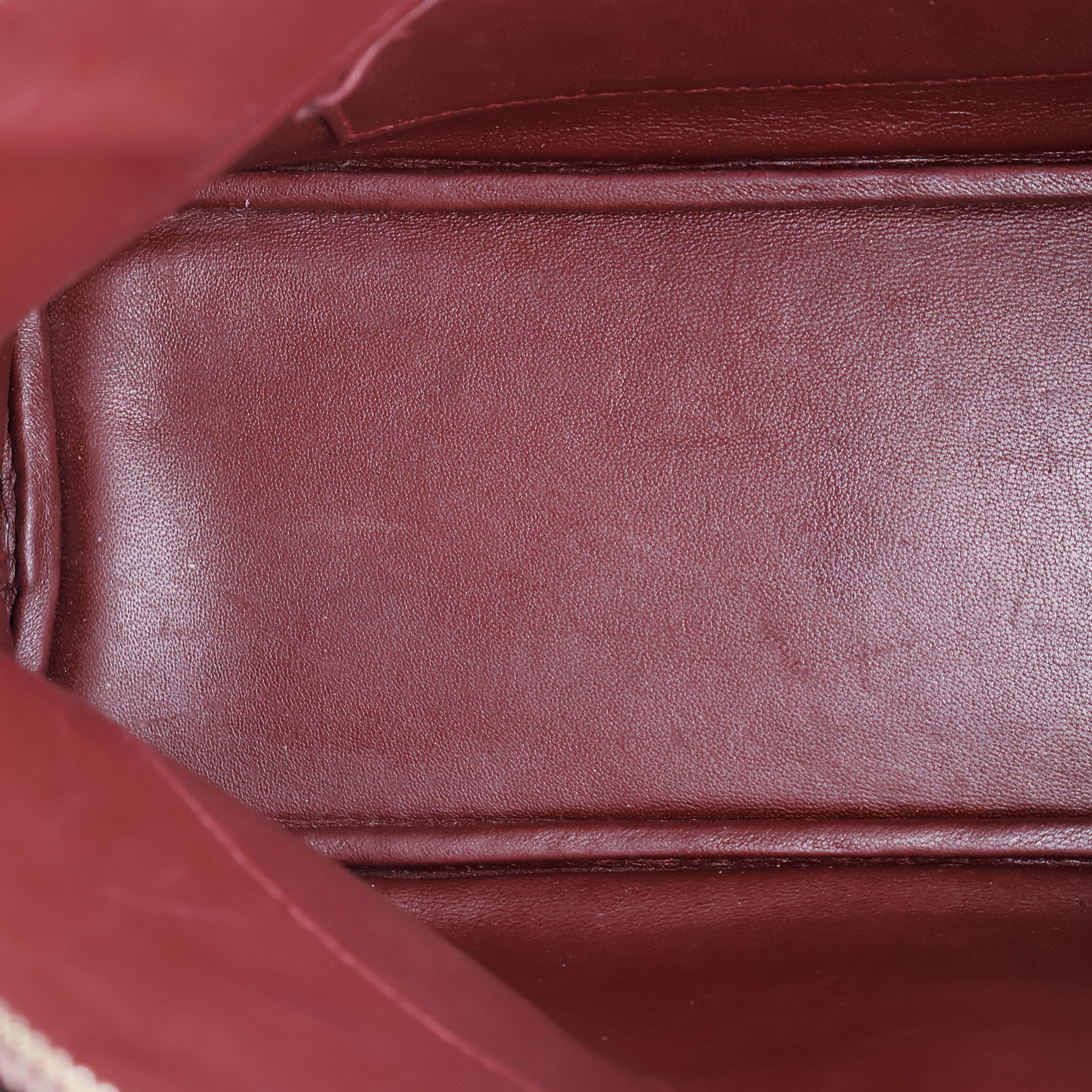 Sac Bolide Courchevel en cuir bordeaux de 27 cm avec quincaillerie en palladium, 1996 en vente 8