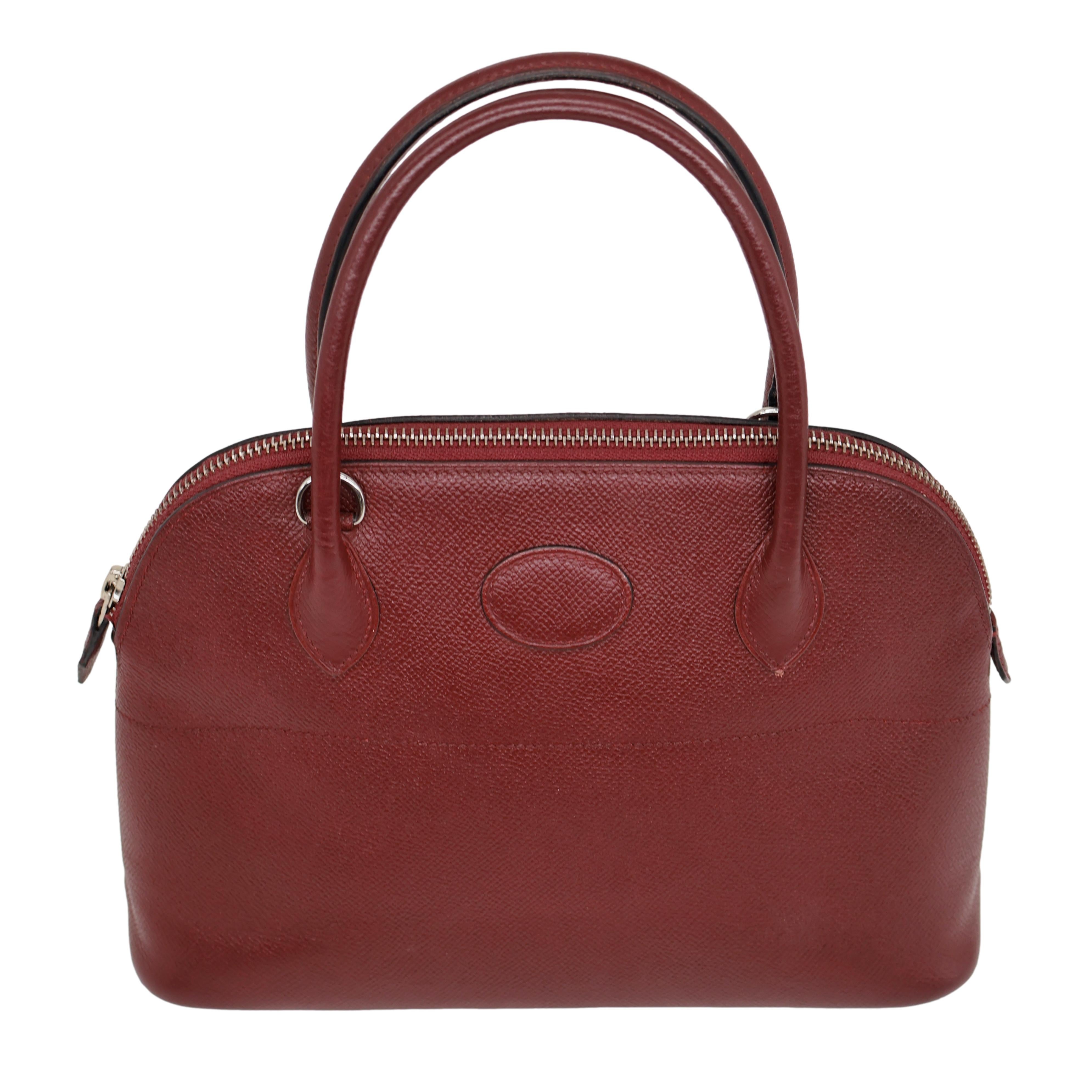 Marron Sac Bolide Courchevel en cuir bordeaux de 27 cm avec quincaillerie en palladium, 1996 en vente