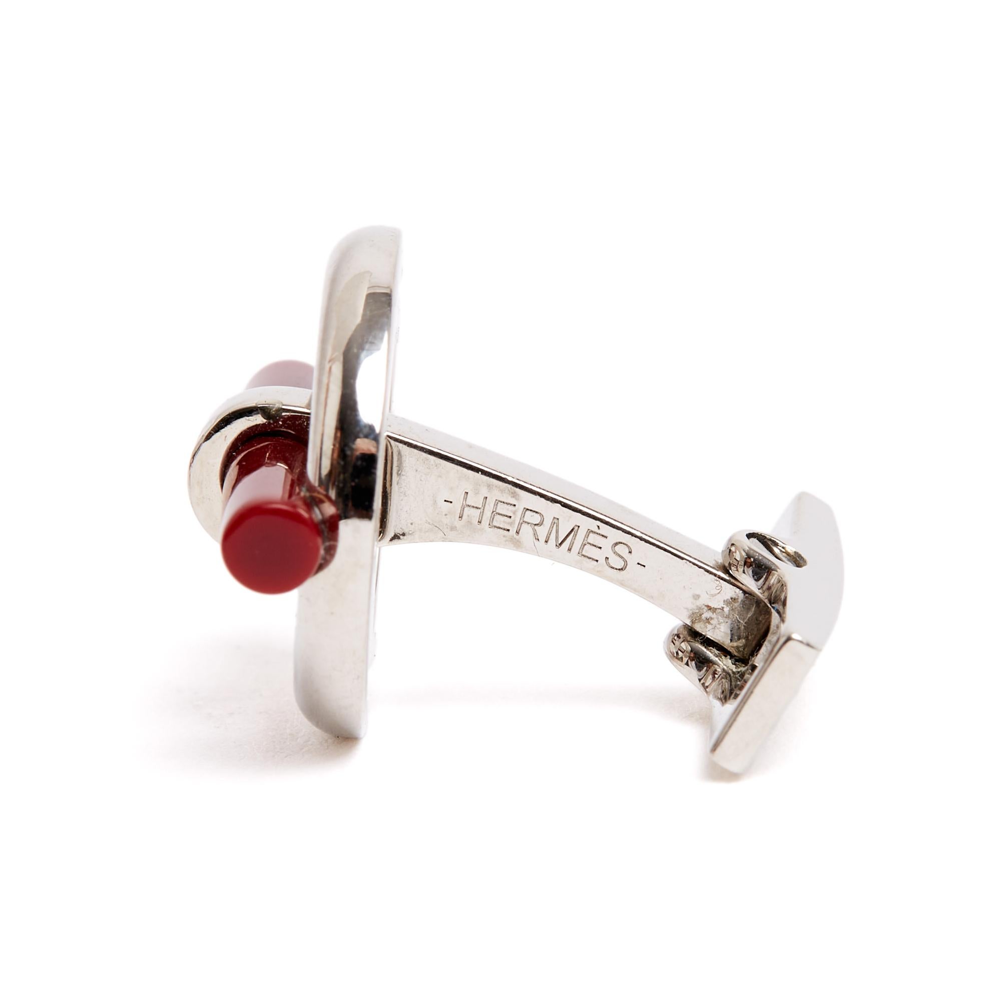 Women's or Men's Hermès Bouton manchette Flibustier Silver Resin cufflink Flibustier Hermes For Sale