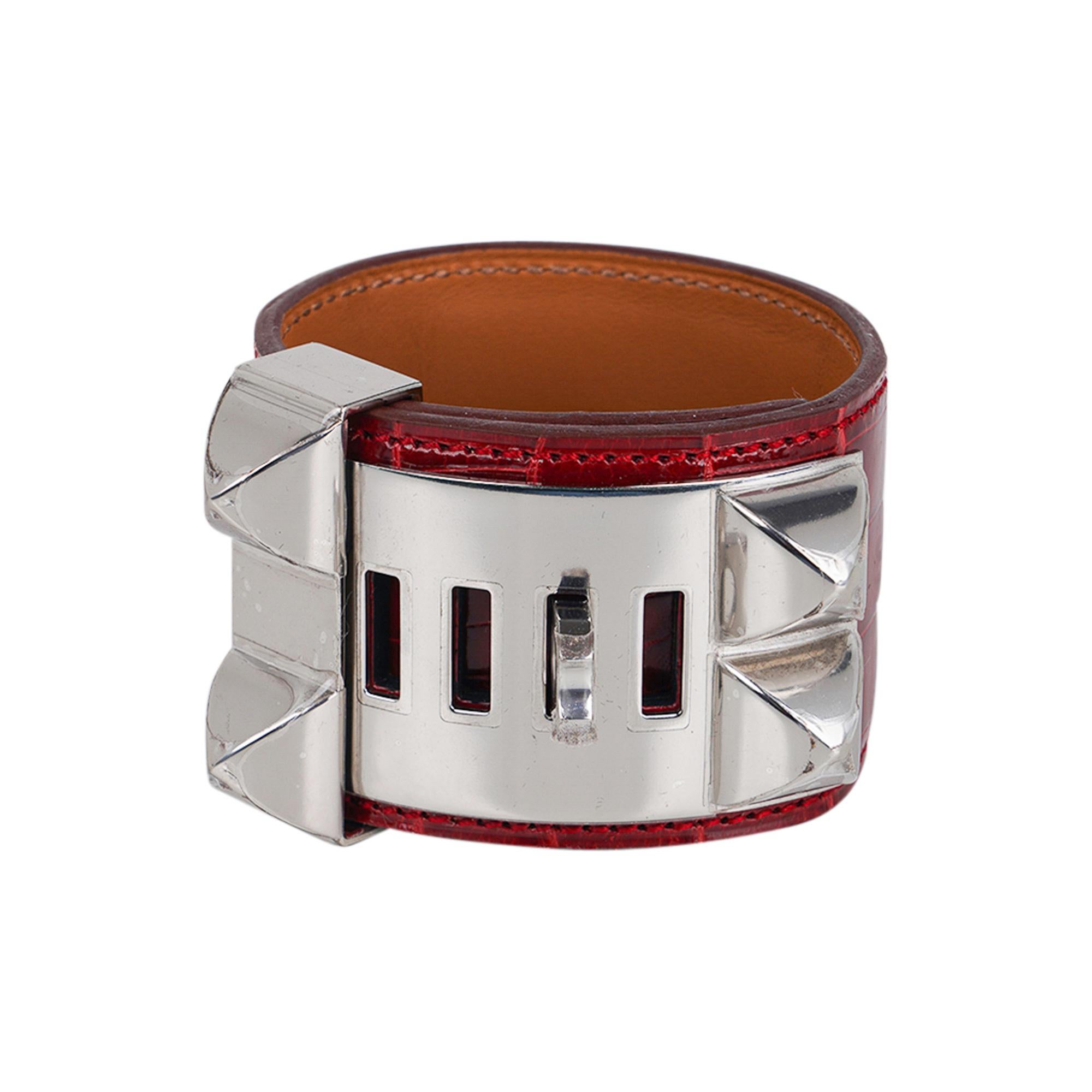 Bracelet Collier de Chien Hermès CDC Collier de Chien en alligator rouge vif S Unisexe en vente