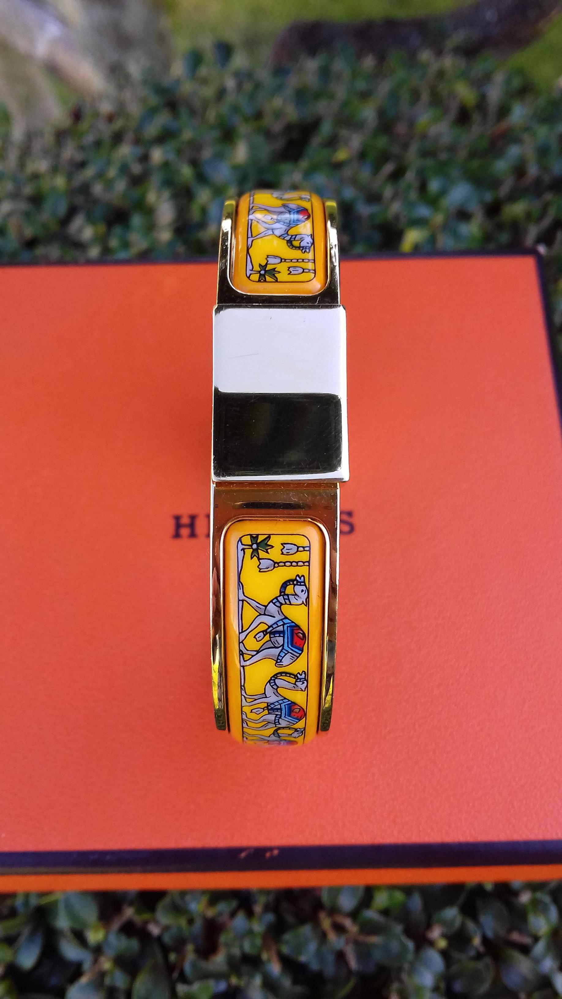 Hermès Bracelet Clic Clac Version Enamel and Ghw Camel Narrow PM RARE 3