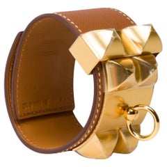 Hermès Bracelet "Collier de Chien" in mat lime Crocodile leather, GHW