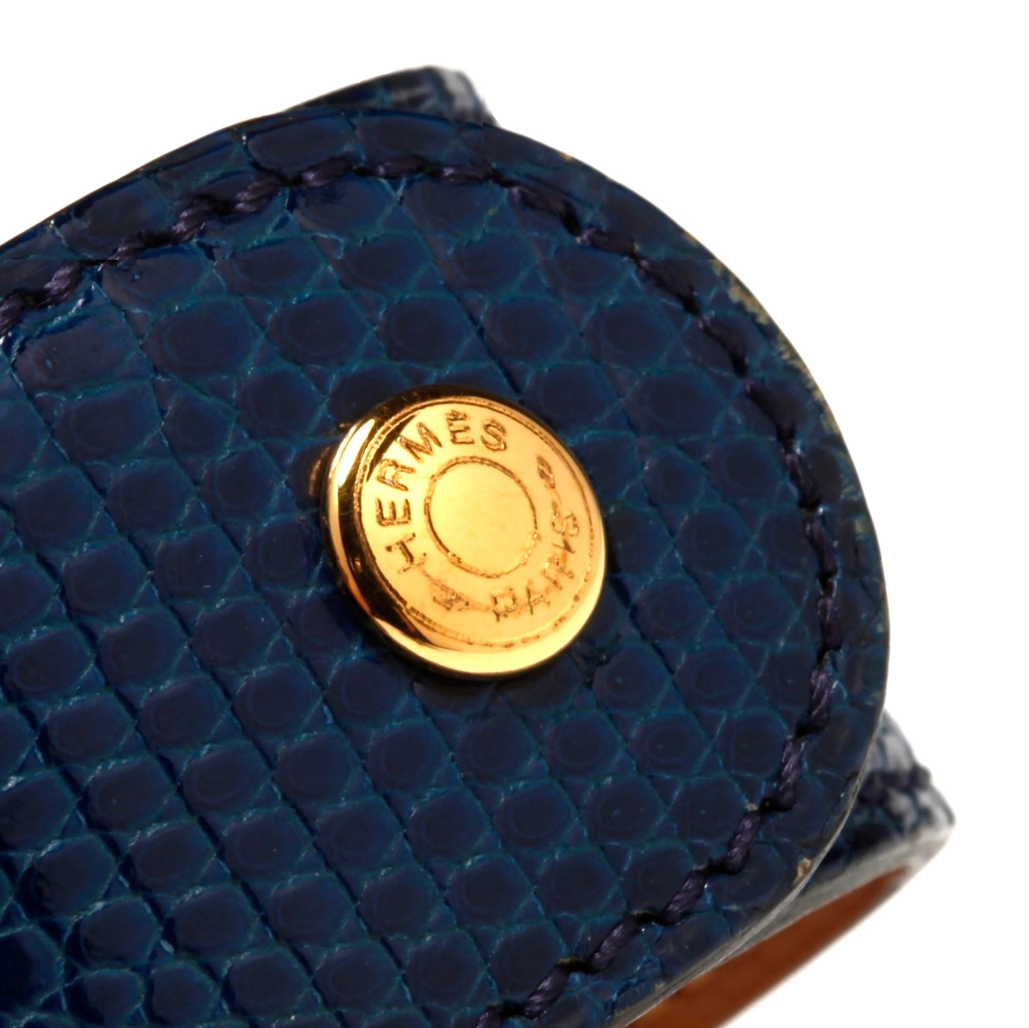 Hermès Bracelet Manchette Medor Collier de chien Cuir bleu en vente 3