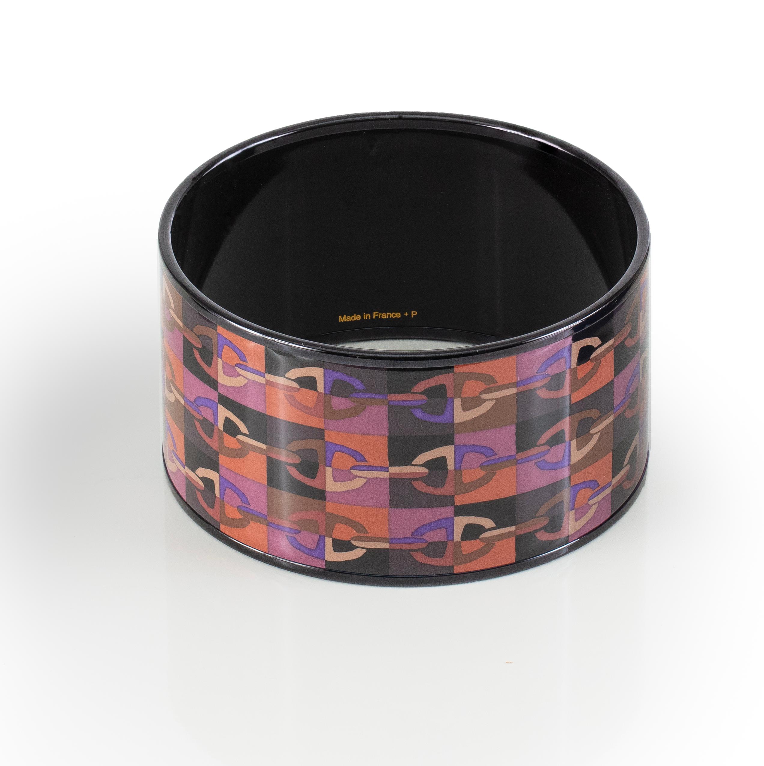 BRACELET - Optique Chaine D Ancre - PVD - Lila Wein - 65-33mm NWOTS - 2312092209

Marke: Hermès
Typ/Modell: Emaille-Armreif/Armband
Design Name: Optique Chaîne d'Ancre, Chaine d'Ancre Optic
Künstler: Anamorphée
Farbe: Pourpre (Lila Wein)
Durchmesser