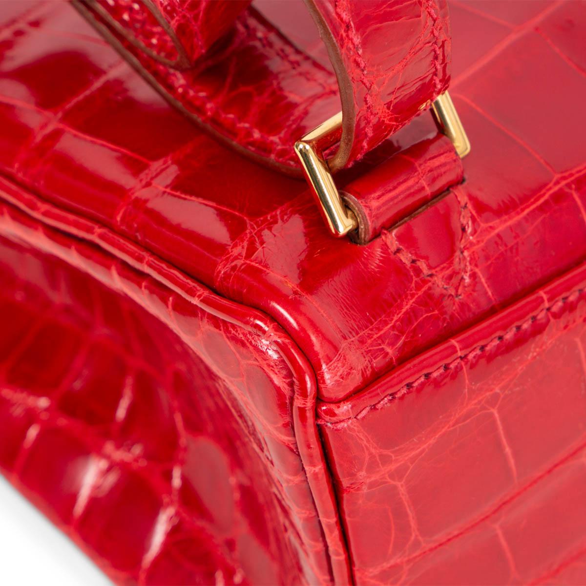 HERMES Braise red CROCODILE KELLY A DOS Backpack Bag Gold 4