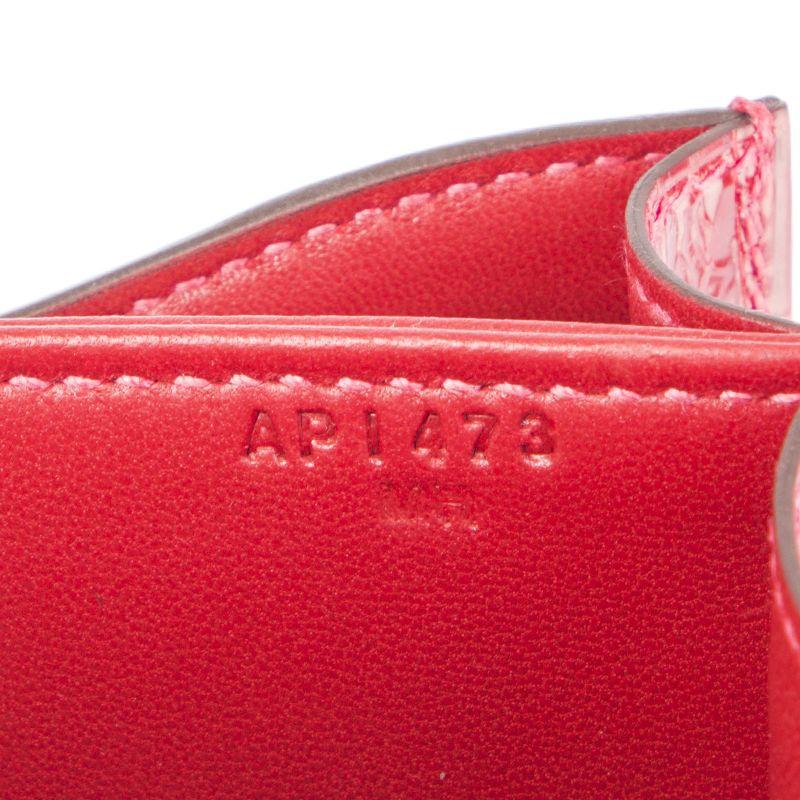 Women's HERMES Braise red Shiny Alligator CONSTANCE 18 Shoulder Bag For Sale