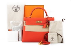 Hermès Brand New Kelly 32 Capucine Togo / Gold HDW