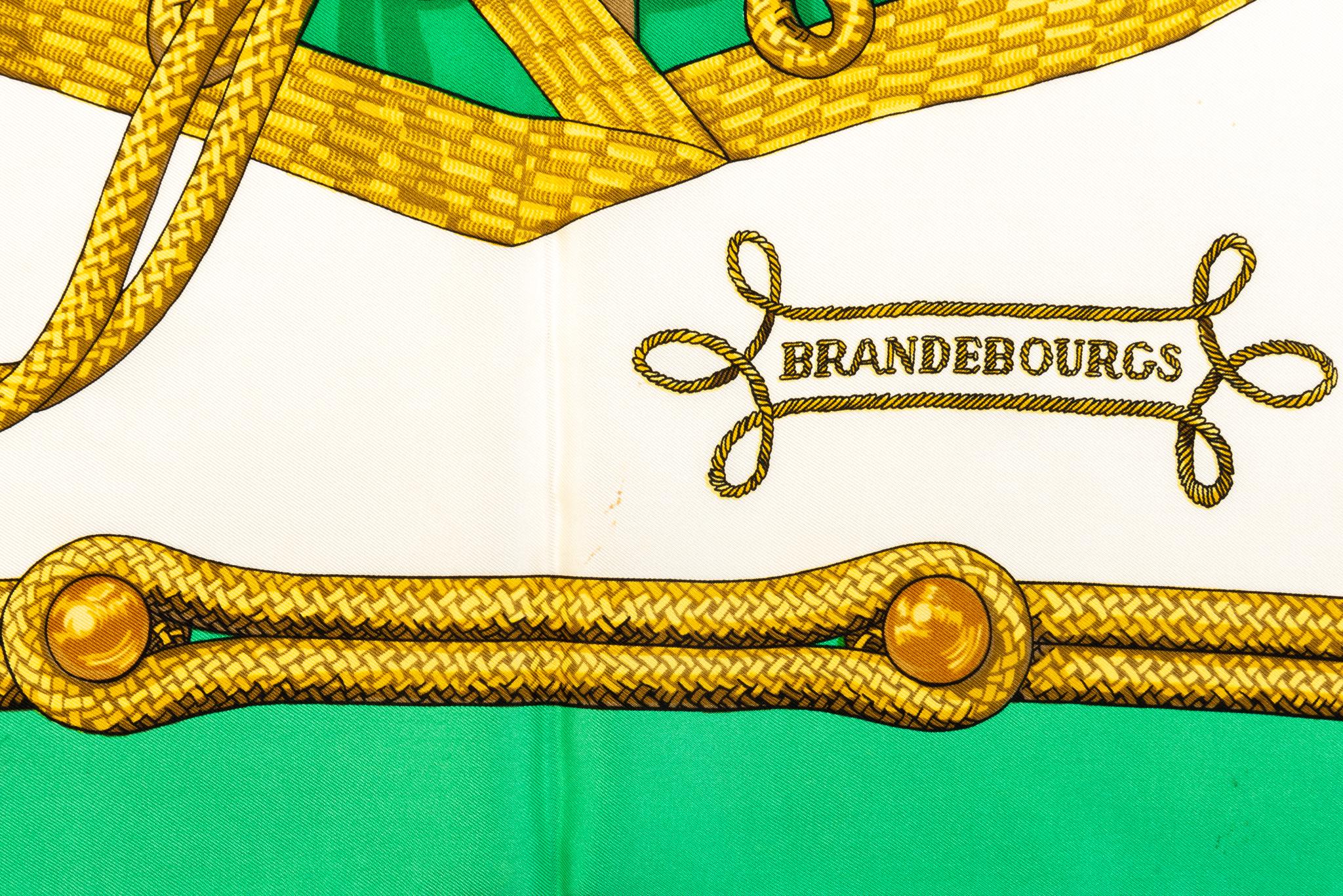 Hermès Brandebourg Green Silk Scarf In Good Condition For Sale In West Hollywood, CA