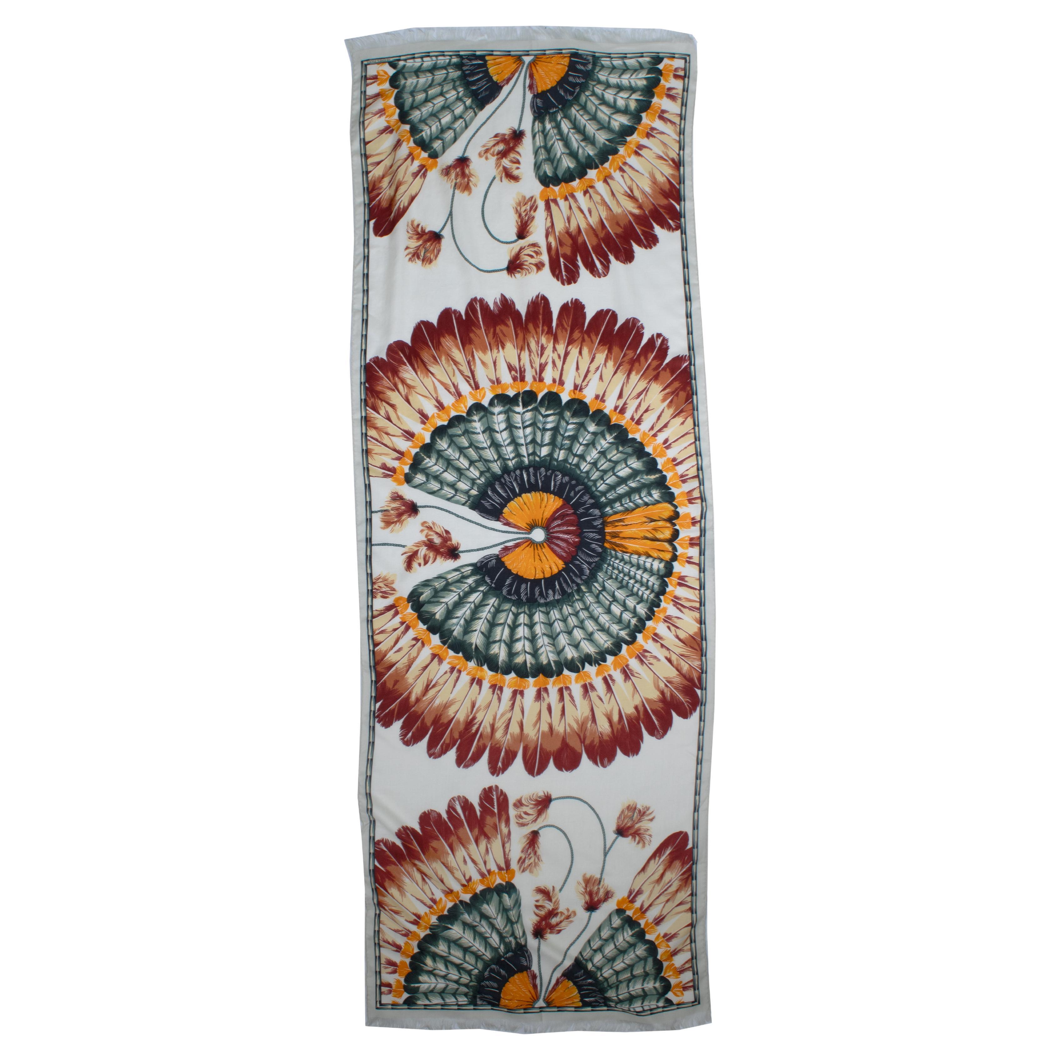 Hermes, sciarpa in cashmere e seta del BRASILE. L
articolo è in ottime condizioni. in vendita