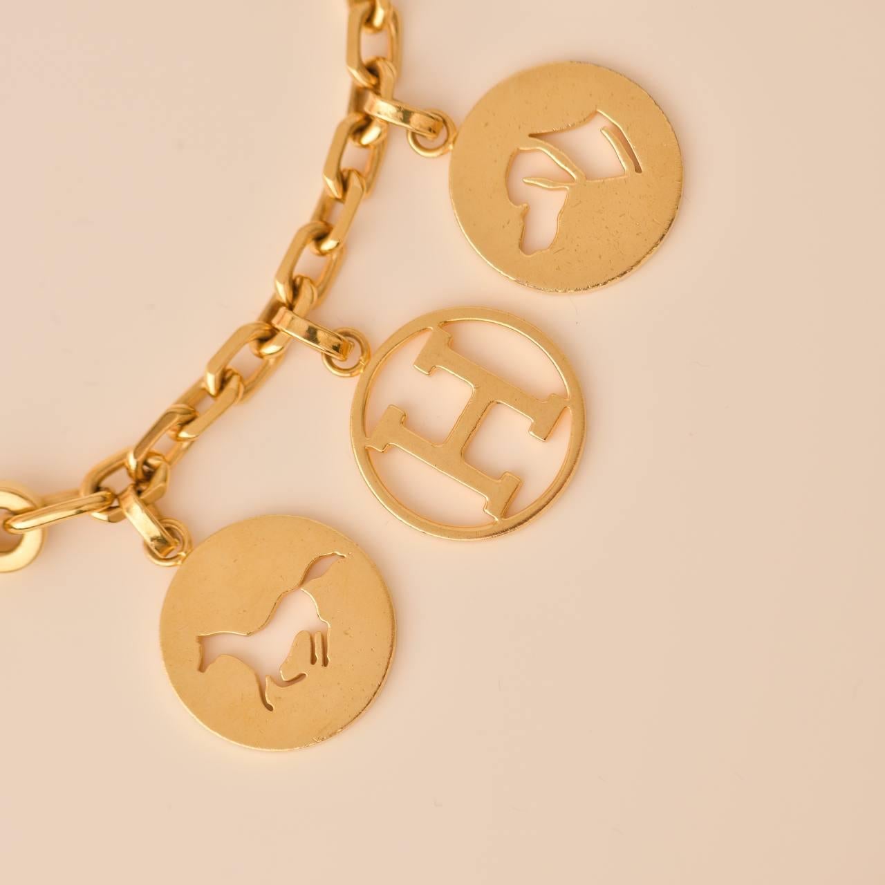 SKU	33301288
Comes With	Box Only
Metal	Gold-Plated
Weight	Approximately 48.97 g
Length	Approximately 14.5 cm
Condition	Excellent
__________________________________
If you are interested in any of our previously sold pieces, please contact us and we
