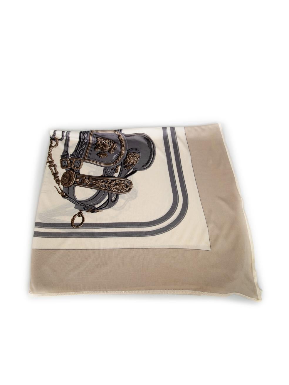 CONDITION is Good. Minor wear to scarf is evident. Light discolouration to the front of scarf especially on the top, centre and right side on this used Hermès designer resale item. This item comes with original box.
 
 
 
 Details
 
 
 Brides De