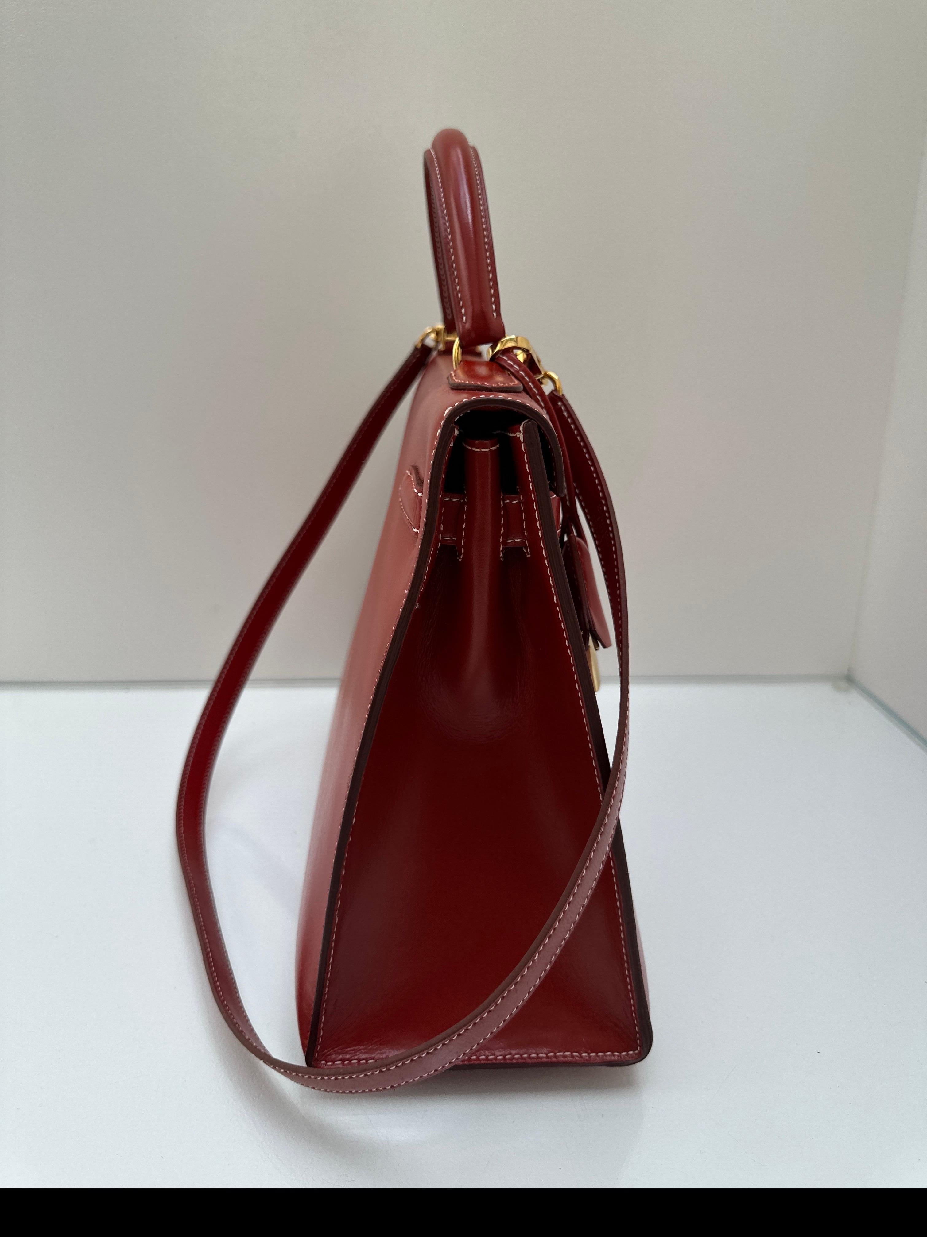 Red Hermes Brique Kelly 32 Bag For Sale