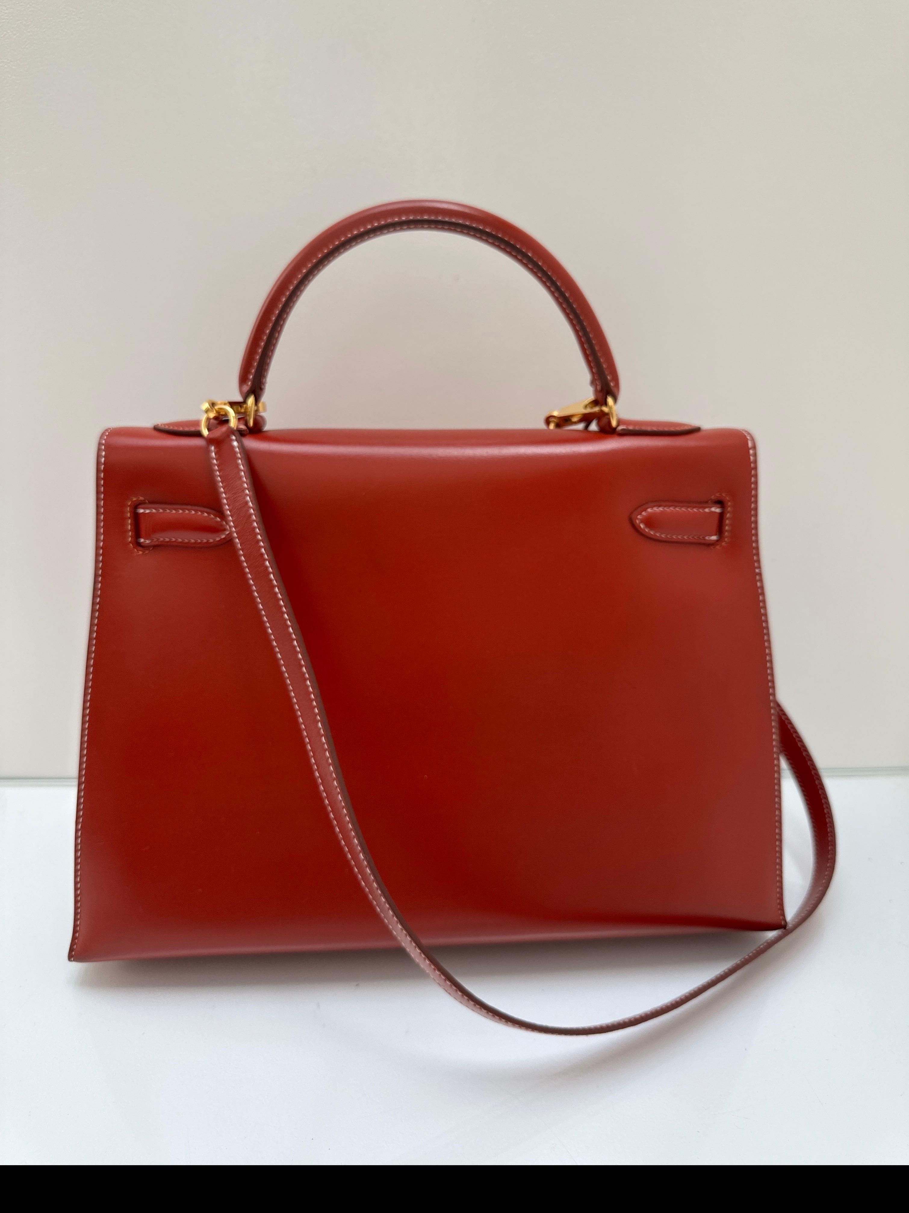 Hermes Brique Kelly 32 Bag In Excellent Condition For Sale In Athens, GA