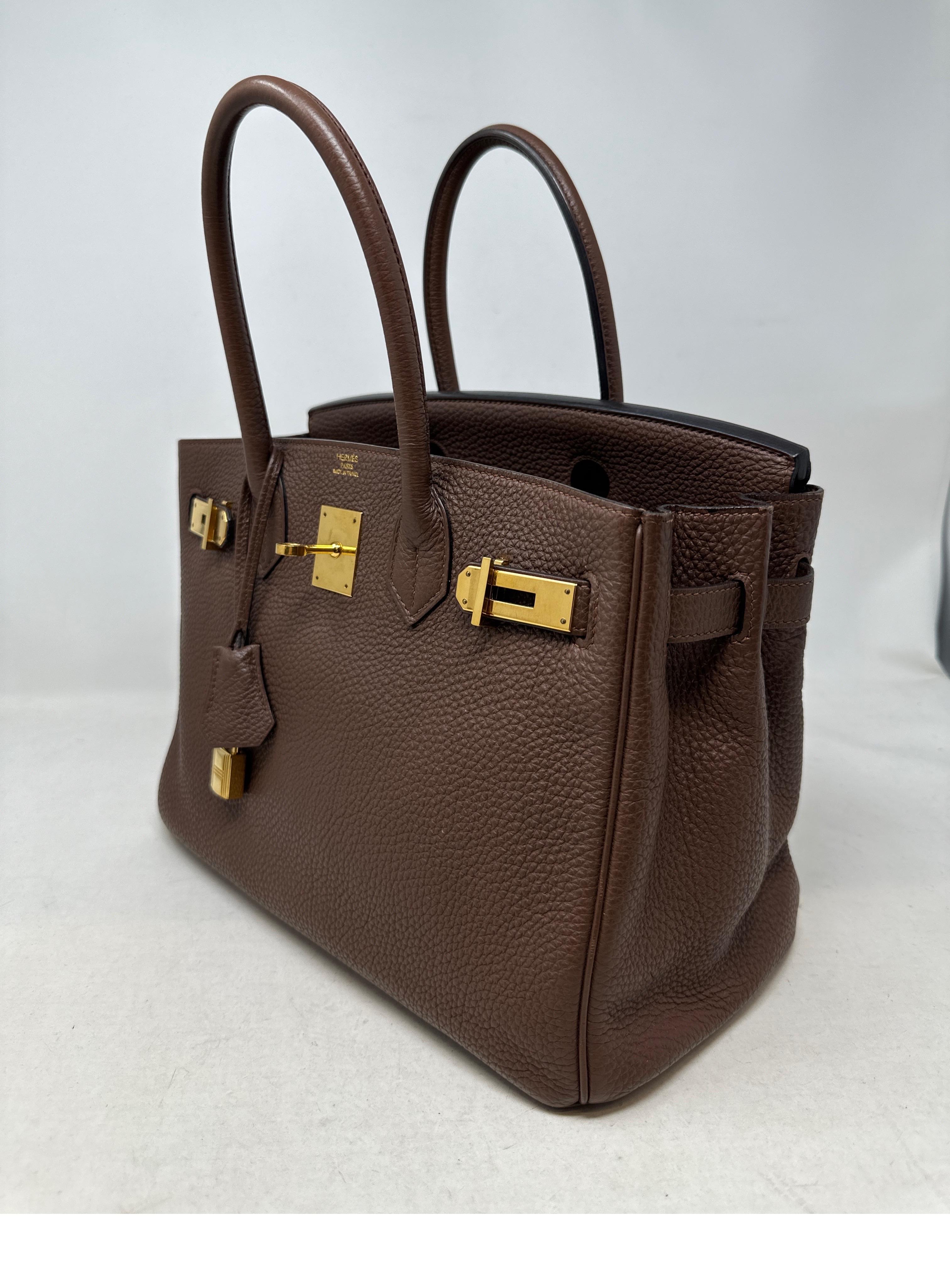 Hermes Brown Birkin 30 Bag In Good Condition In Athens, GA