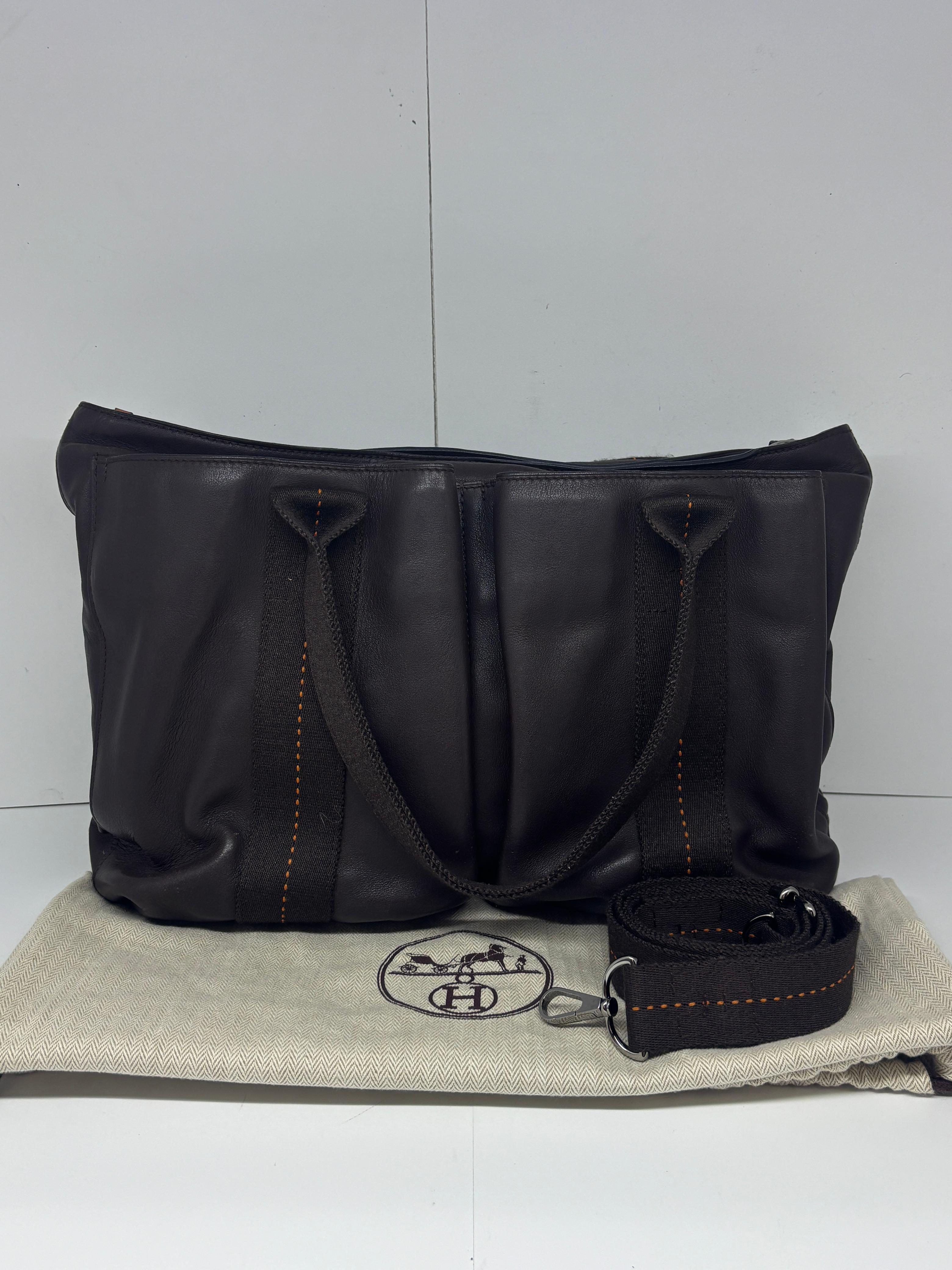 Hermes Brown Calfskin Horizontal Caravan MM Crossbody Tote For Sale 5