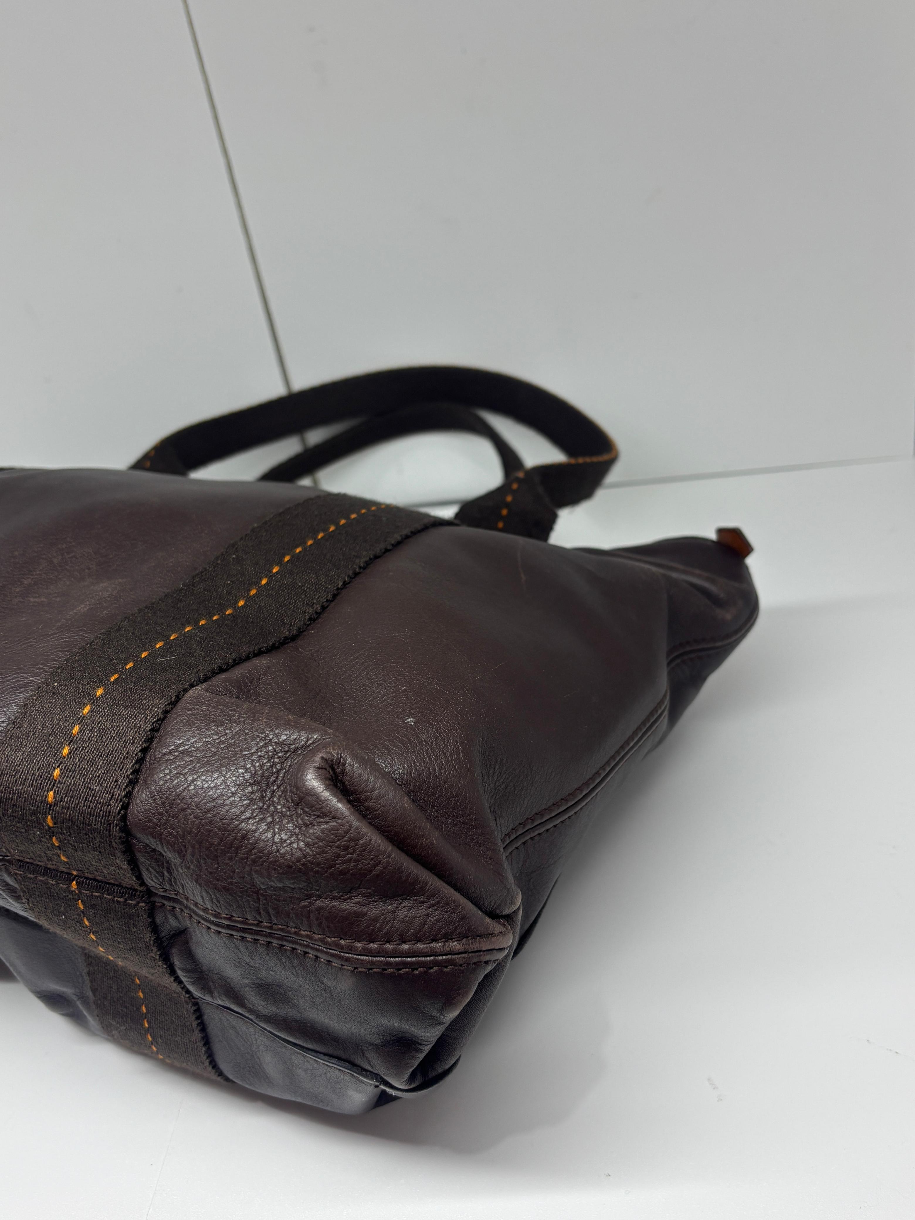 Hermes Brown Calfskin Horizontal Caravan MM Crossbody Tote For Sale 2