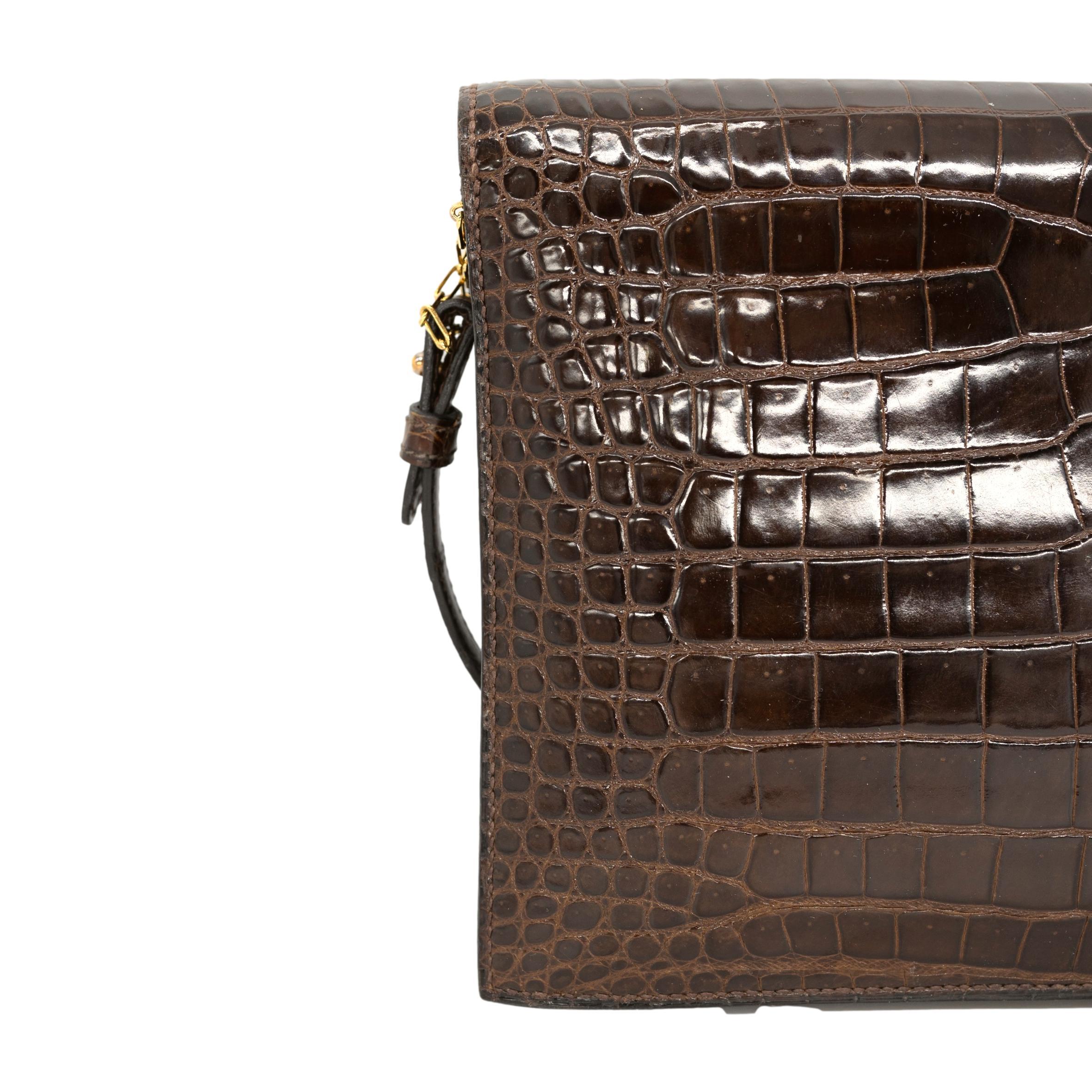 Hermès Brown Crocodile Lydie Crossbody Envelope Shoulder Bag, 1980. im Angebot 3
