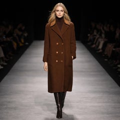 Cappotto in lana stile trench di Hermes marrone a doppio petto con finiture in pelle scamosciata, anni '70