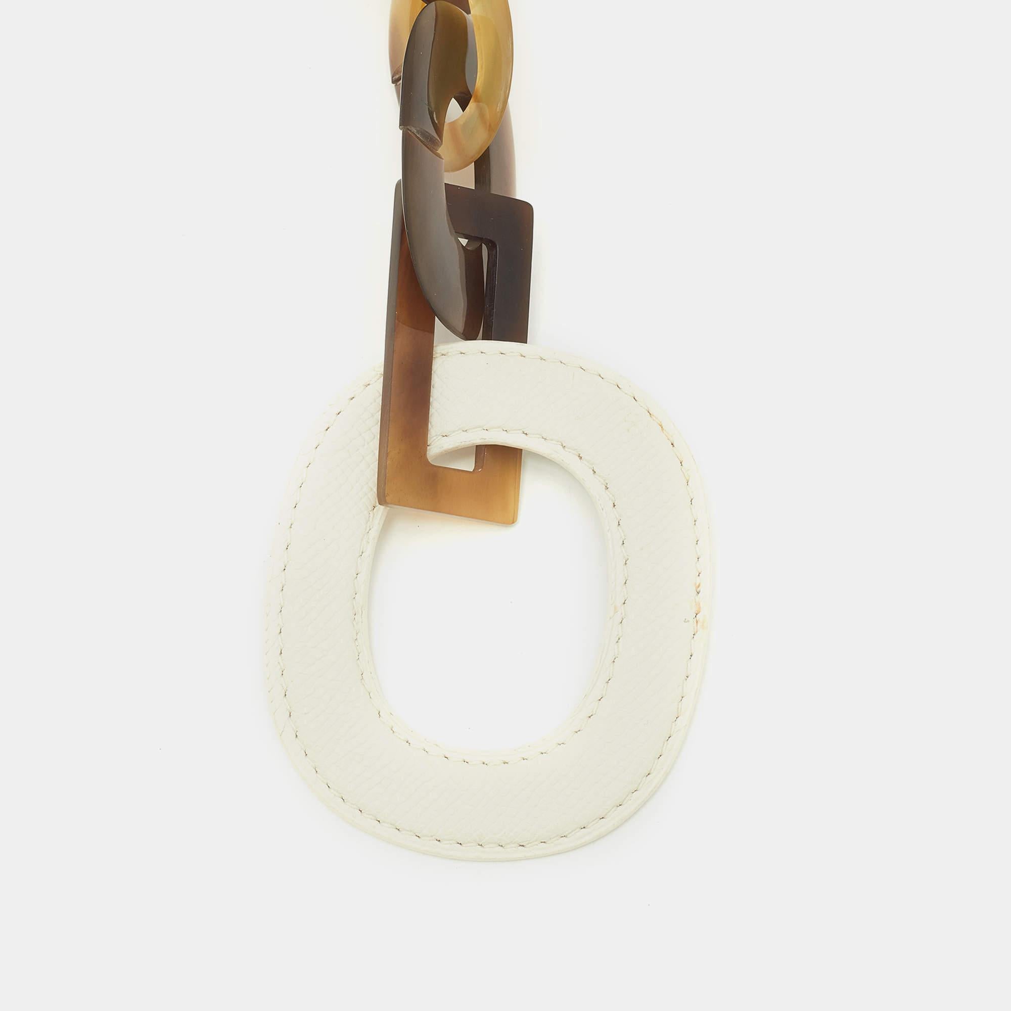 Hermes Halsband aus braunem Horn und weißem Leder im Zustand „Gut“ im Angebot in Dubai, Al Qouz 2