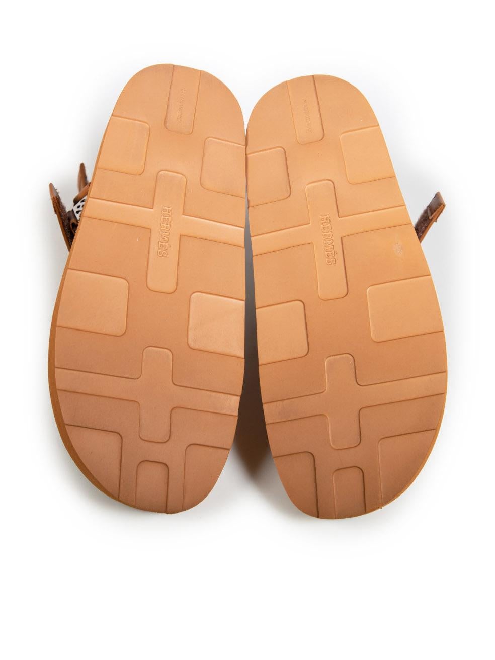 Women's Hermès Brown Leather Enid Gladiator Sandals Size IT 37.5 For Sale