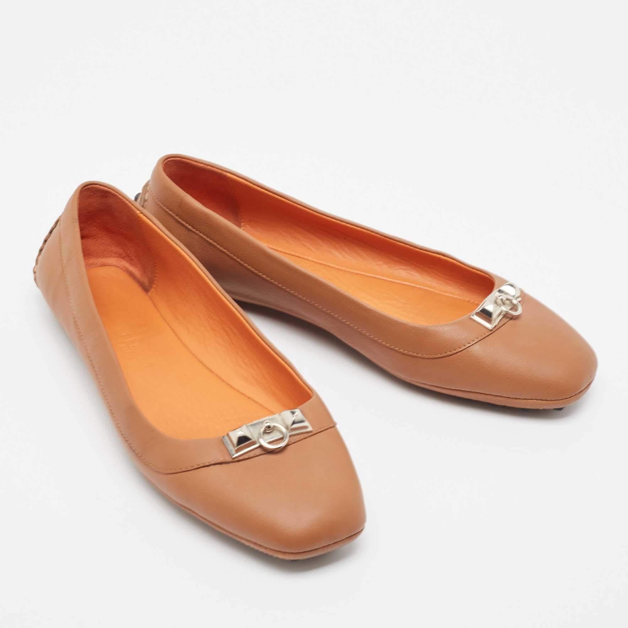 Hermes Brown Leather Liberty Ballet Flats Size 36 In Good Condition In Dubai, Al Qouz 2