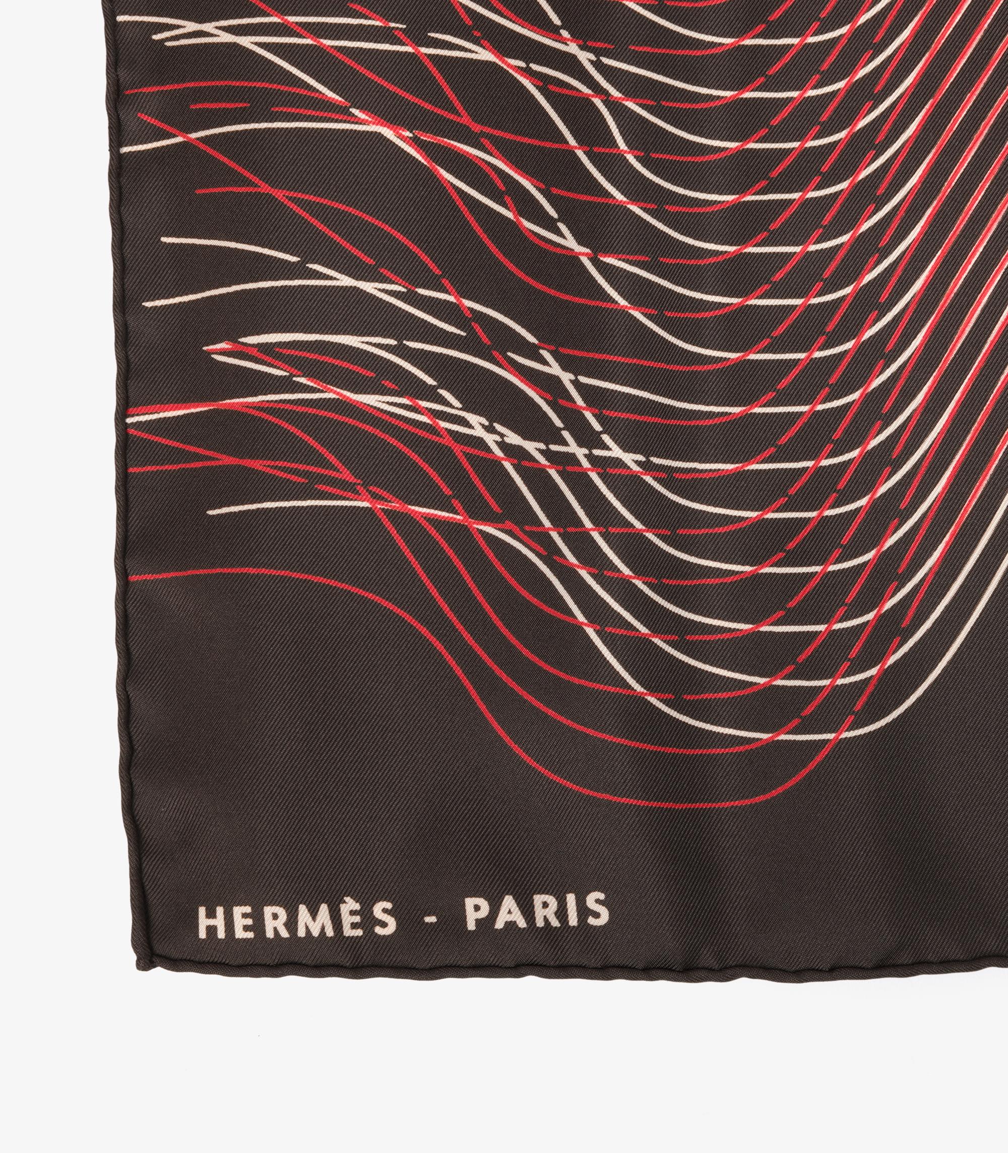 Hermès Brown, Orange & Cream Large H Cinetique Silk Scarf 90

Product Details
Xupes Ref: AA0332
Brand: Hermès
Model: Scarf
Type: Scarf
RRP: £470
Accompanied By: Hermès Box
Colour: Brown, Orange & Cream
Material(s): Silk

Specification
Height: