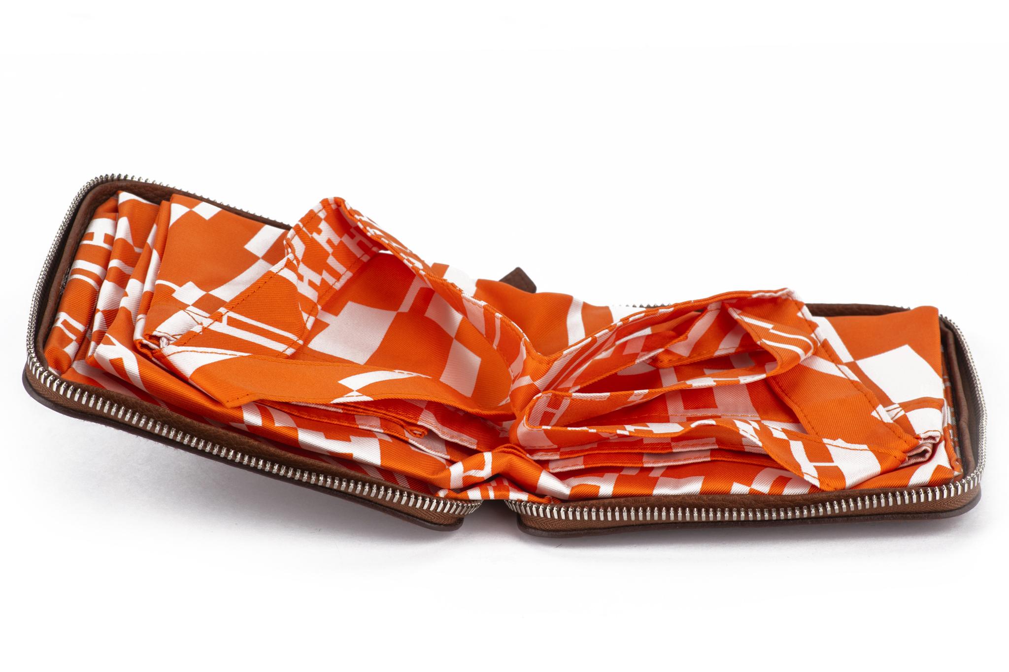 Hermès Brown & Orange Silky Pop Bag For Sale 2