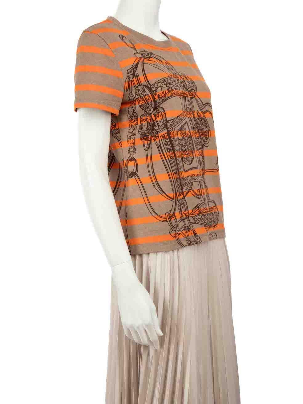 CONDITION is Never worn. No visible wear to top is evident on this new Hermès designer resale item.
 
 
 
 Details
 
 
 Brown
 
 Cotton
 
 T-shirt
 
 Orange striped pattern
 
 Bridle print
 
 Round neck
 
 
 
 
 
 Made in France
 
 
 
 Composition
