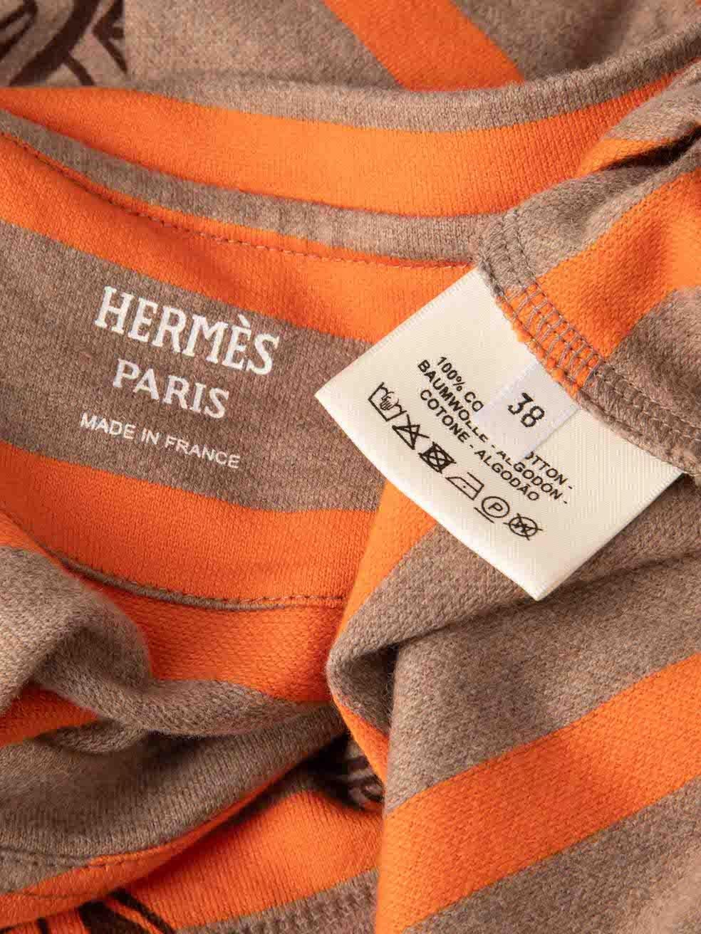 Hermès Brown Striped Bridle Print T-Shirt Größe M Damen im Angebot
