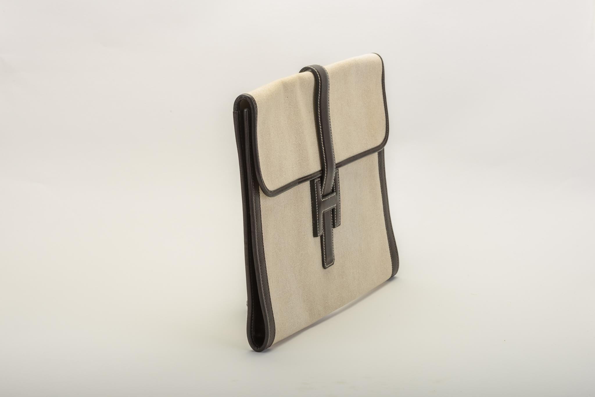 hermes brown clutch