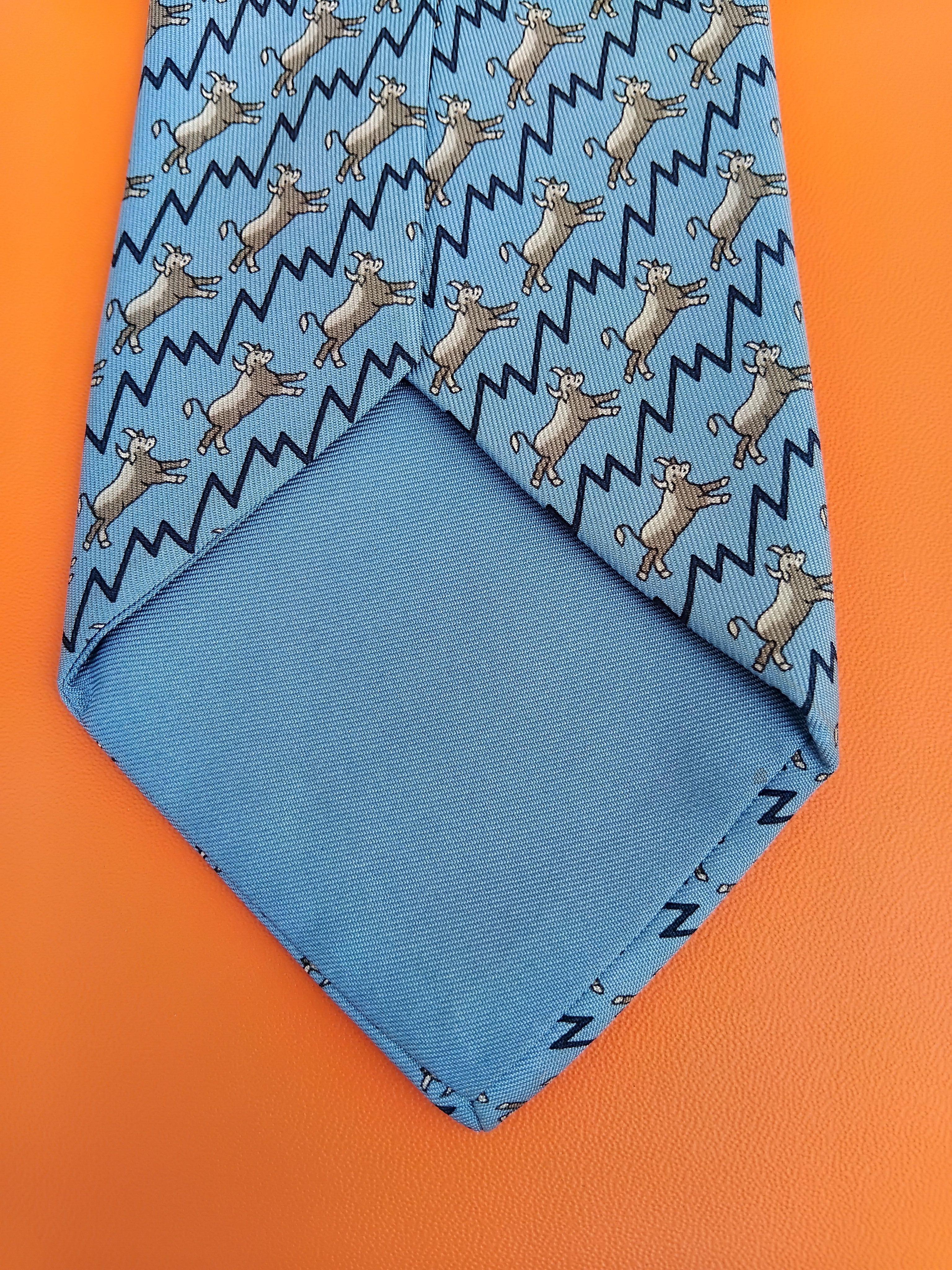 Hermès Bulls And Bears Wall Street Stock Market Tie in Silk RARE 3