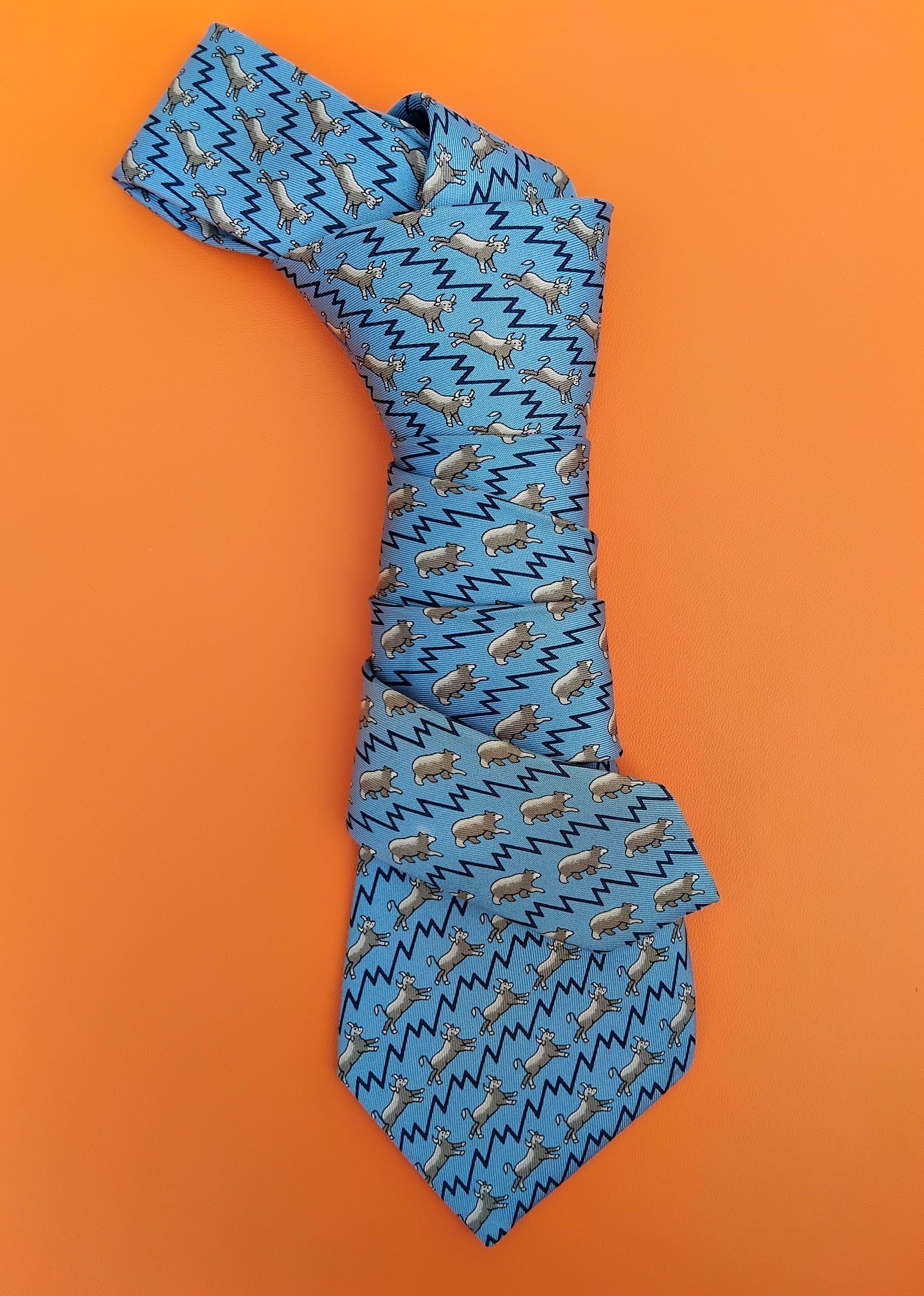 Hermès Bulls And Bears Wall Street Stock Market Tie in Silk RARE 5