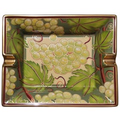 Hermès Racimo de uvas Cenicero para puros Bandeja de cambio Porcelana dorada