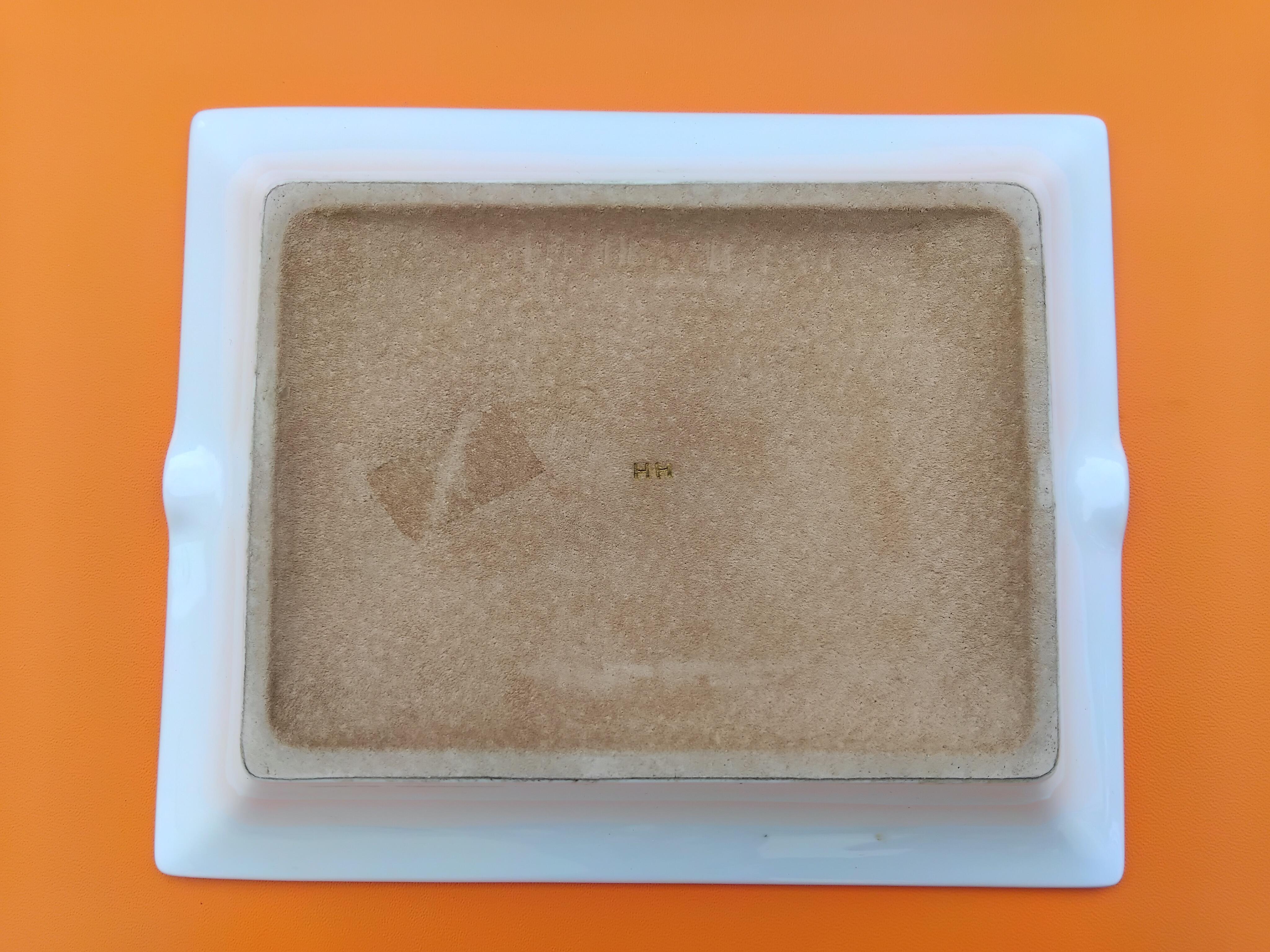 Hermès Bunch of Grapes Print Cigar Ashtray Change Tray Porcelain Gold 11