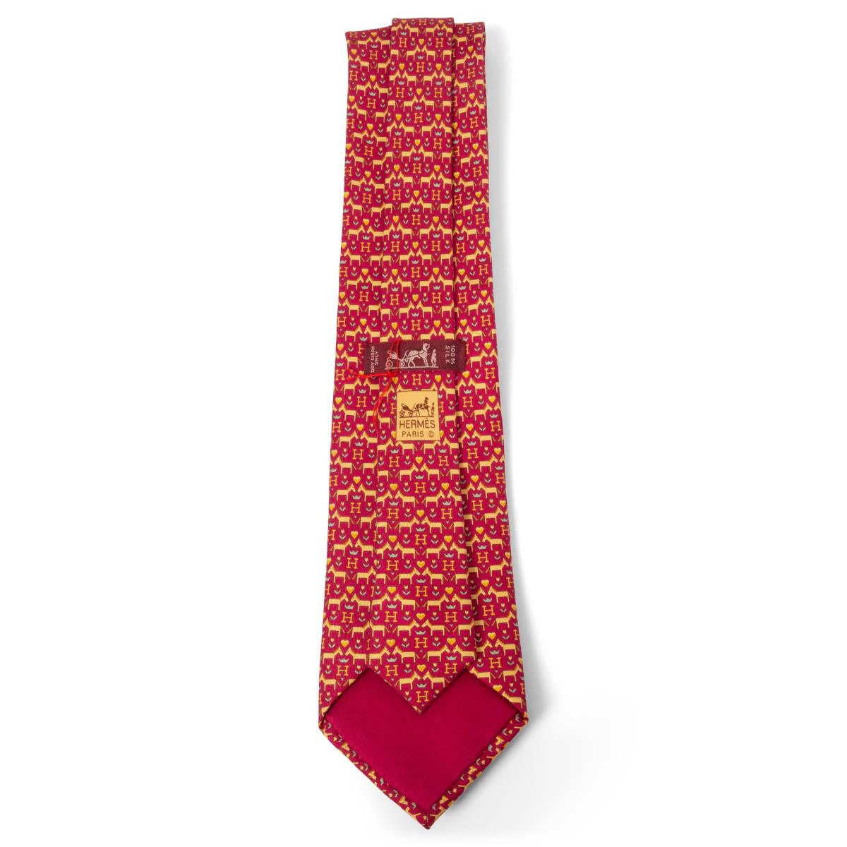 Red HERMES burgundy & beige silk twill 7931 HORSES & H Tie For Sale