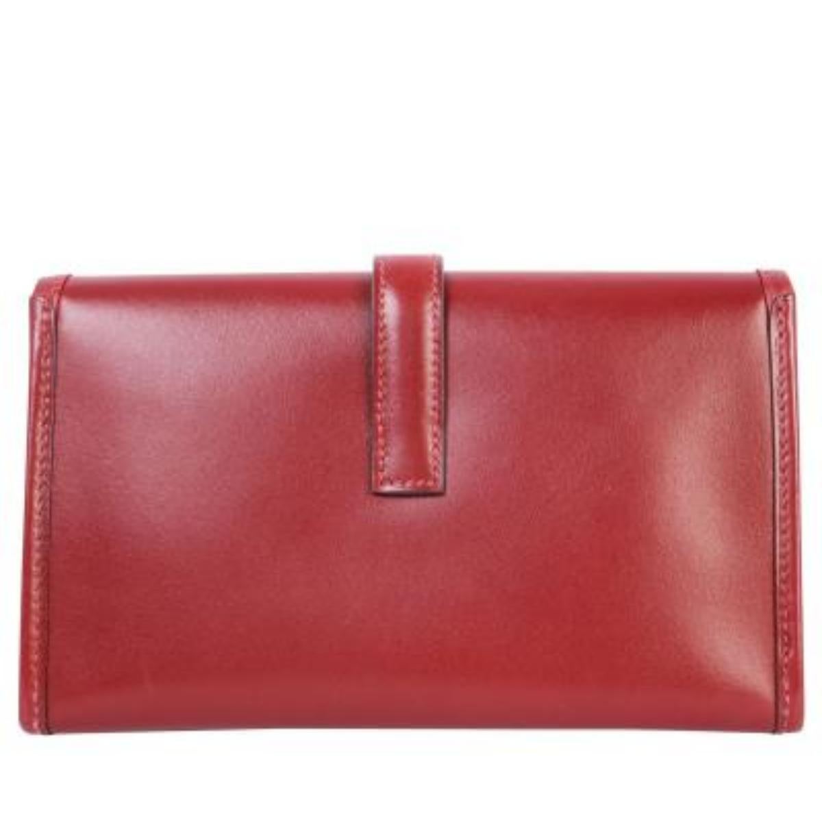 Hermes Burgundy Box Calfskin Jige Clutch In Excellent Condition In London, GB